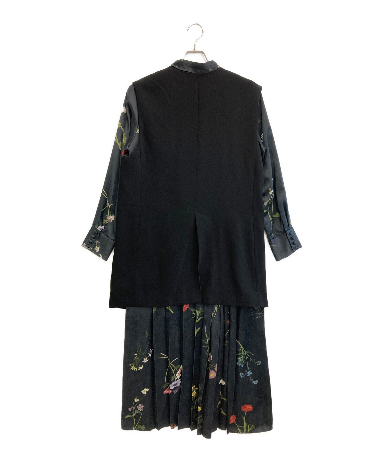 中古・古着通販】Ameri (アメリ) UND NEVAEH VEST SET DRESS ブラック