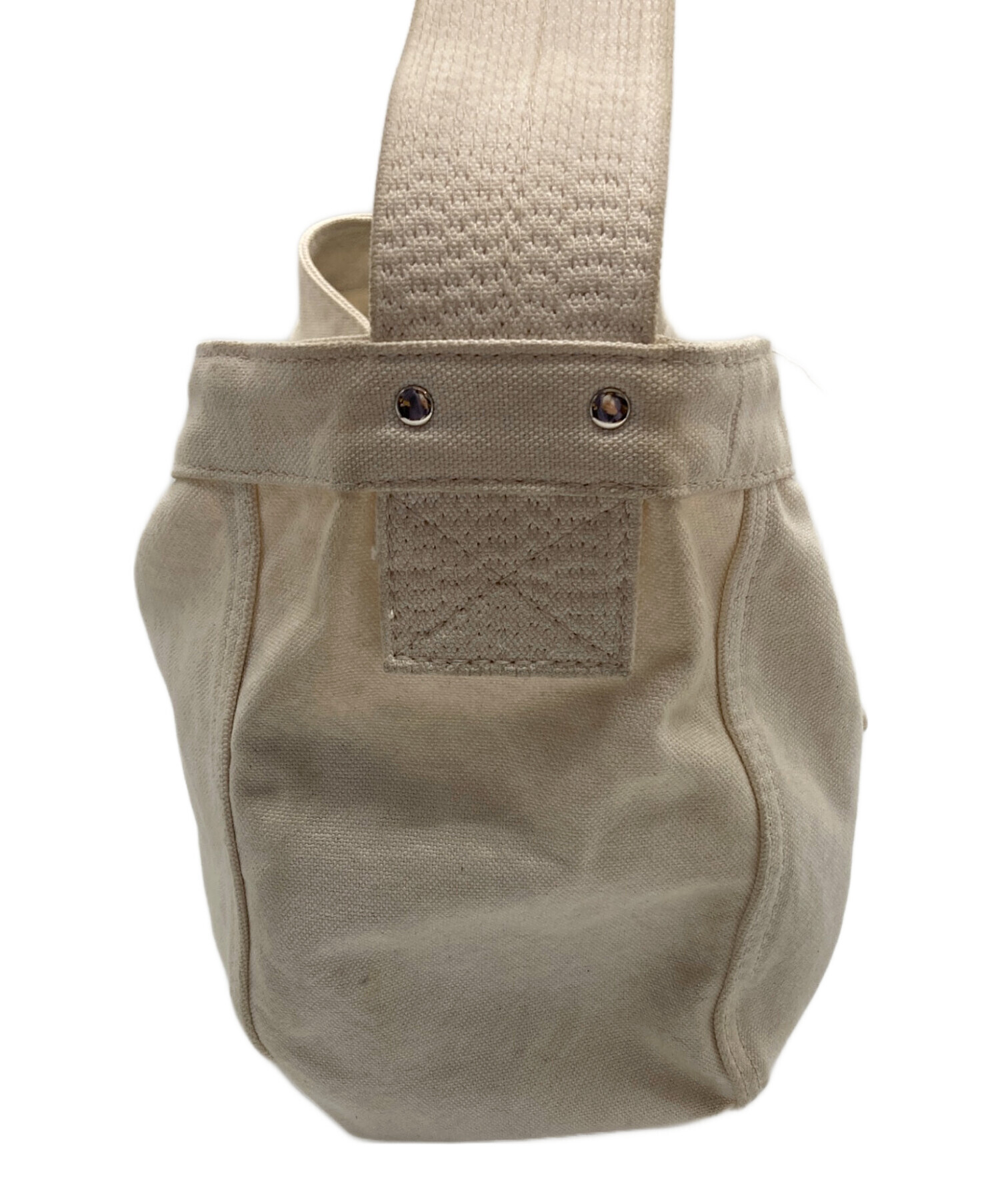 【中古】 タカハシさんの生活と意見 中古・古着通販】T.T (タイガ タカハシ) NEWSBOY BAG アイボリー