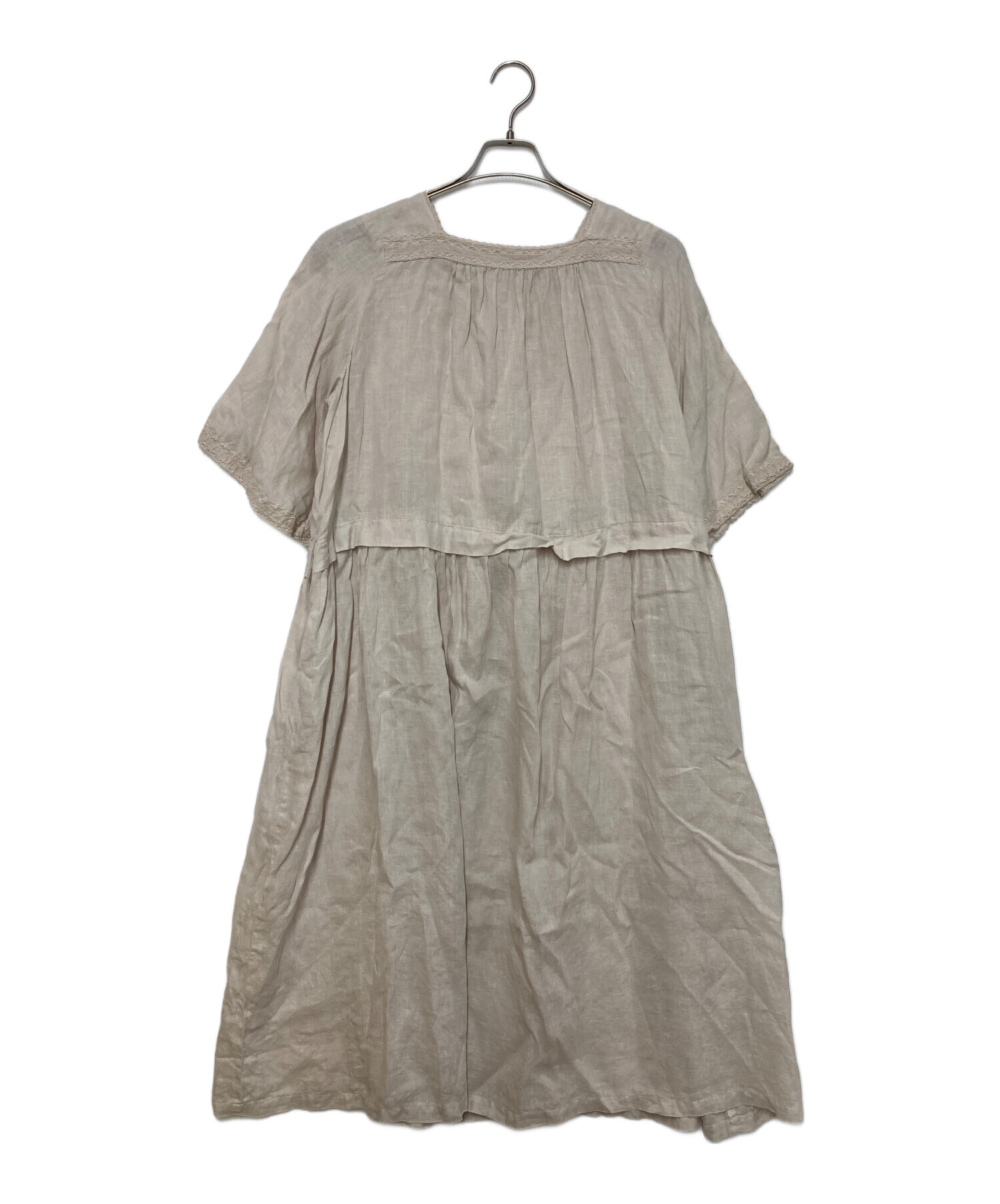 美品 ネストローブ nest Robe リネンギャザーワンピース グレージュ 麻 中古・古着通販】nest Robe (ネストローブ) リネンレースギャザー