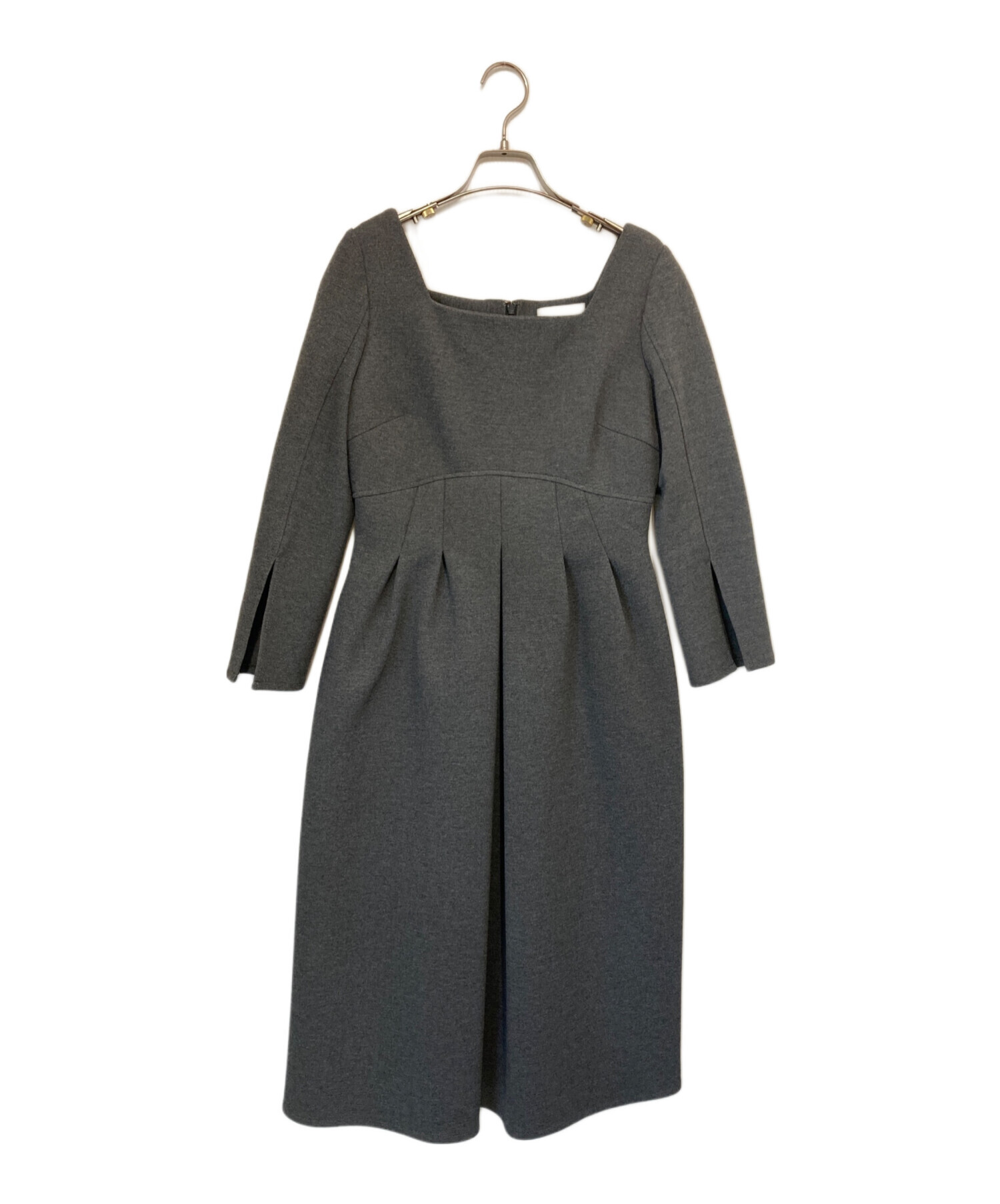 【新品タグ付き】CELFORD 襟付き七分袖ワンピース/38 中古・古着通販】CELFORD (セルフォード) 七分袖ワンピース グレー