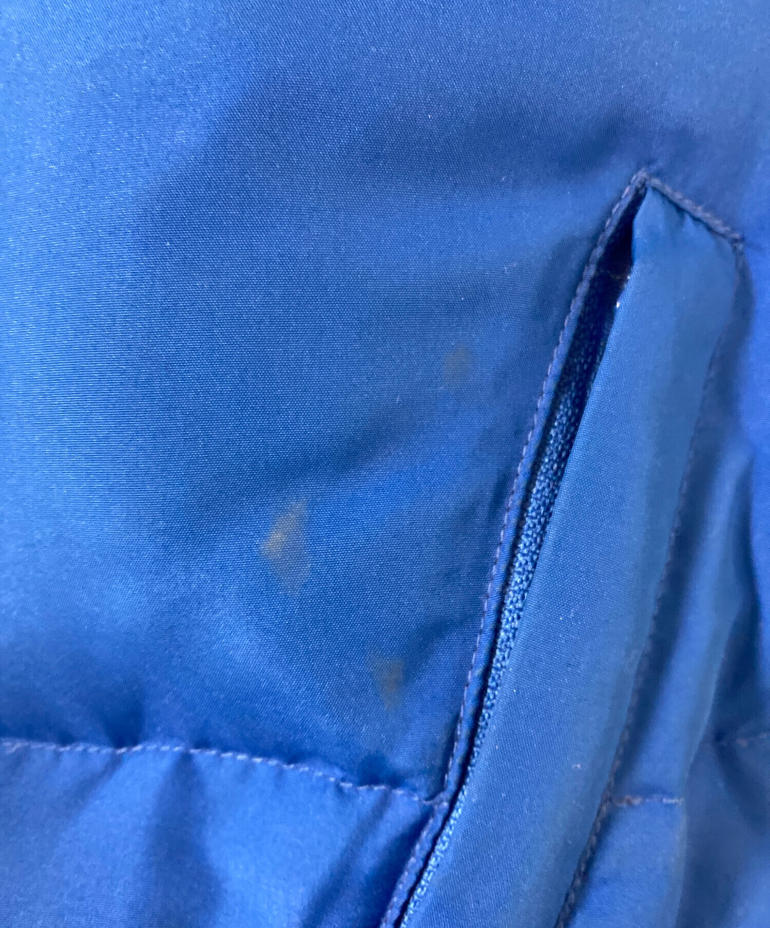 中古・古着通販】CarHartt (カーハート) ダウンジャケット ブルー