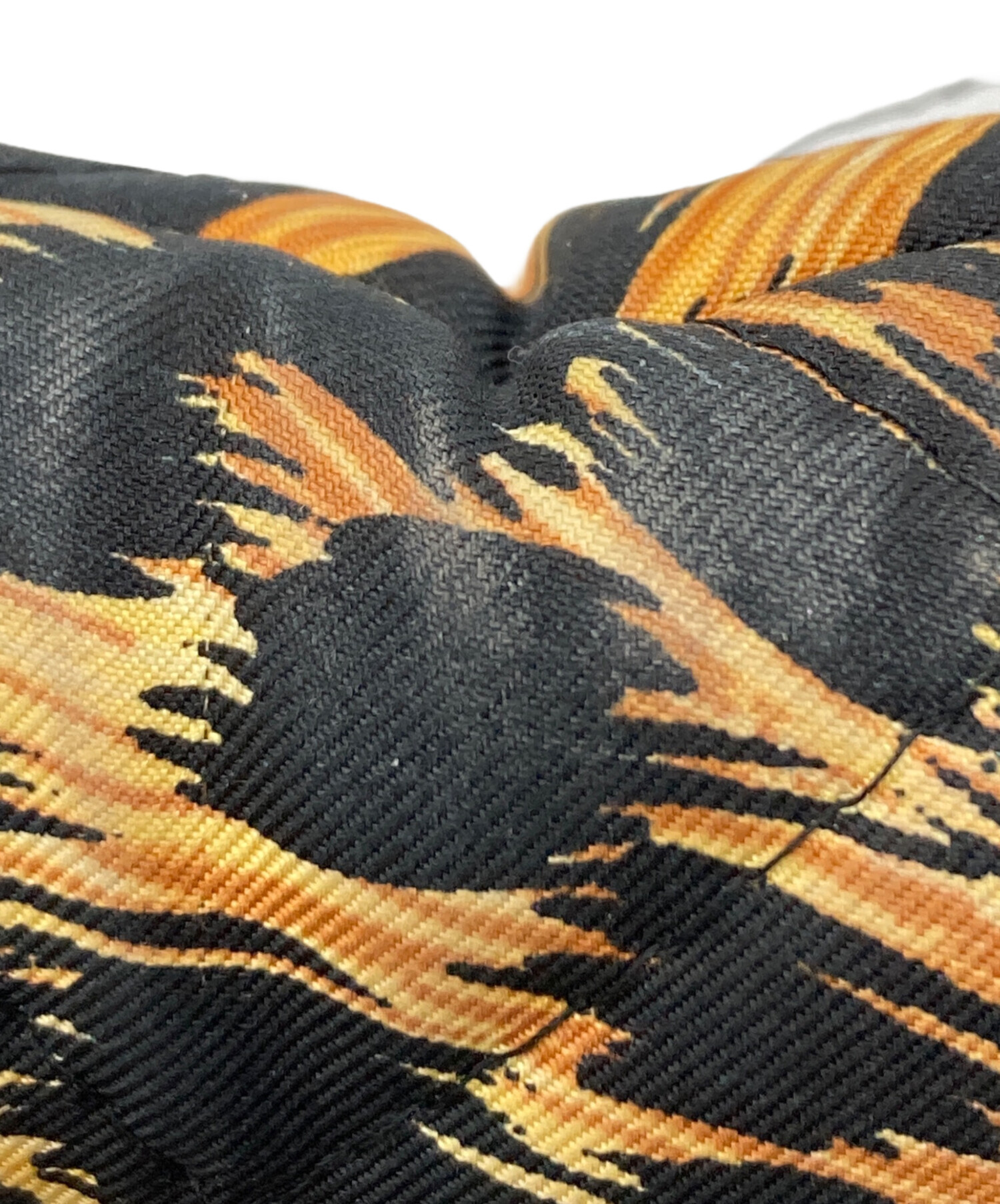 ✨極美品 レオナール キルティングコート シルク100% ロゴ ファー 42 参考定価30万円☆LEONARD レオナール フォックスファー付 シルク100