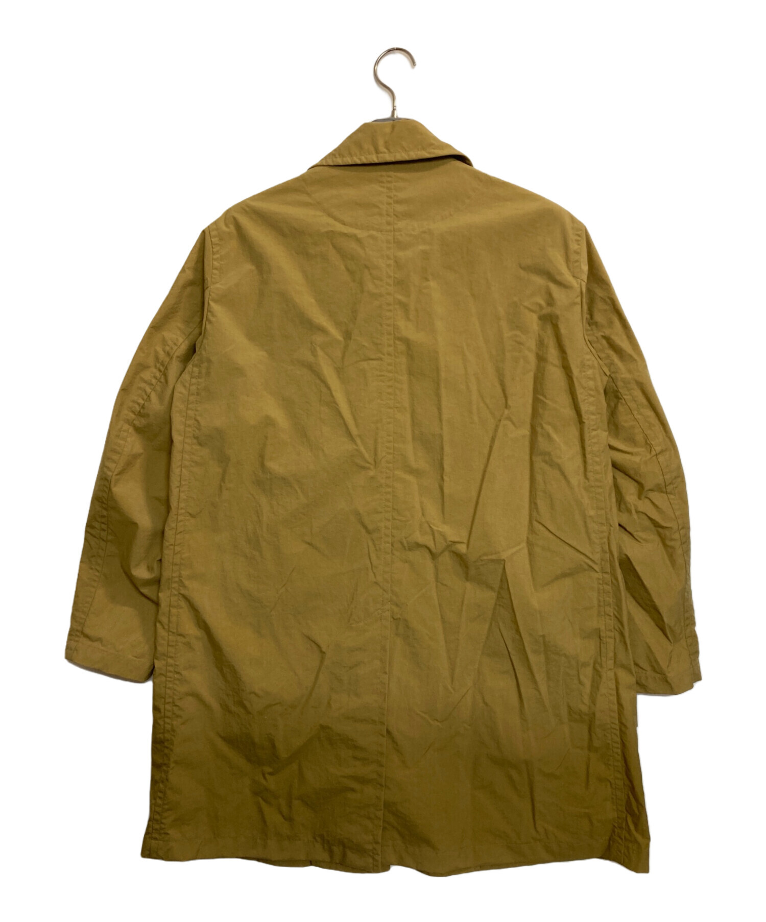 ダントン　カーキナイロンジャケット　サイズ38 ダントン カーキナイロンジャケット サイズ38 ダントン カーキナイロン
