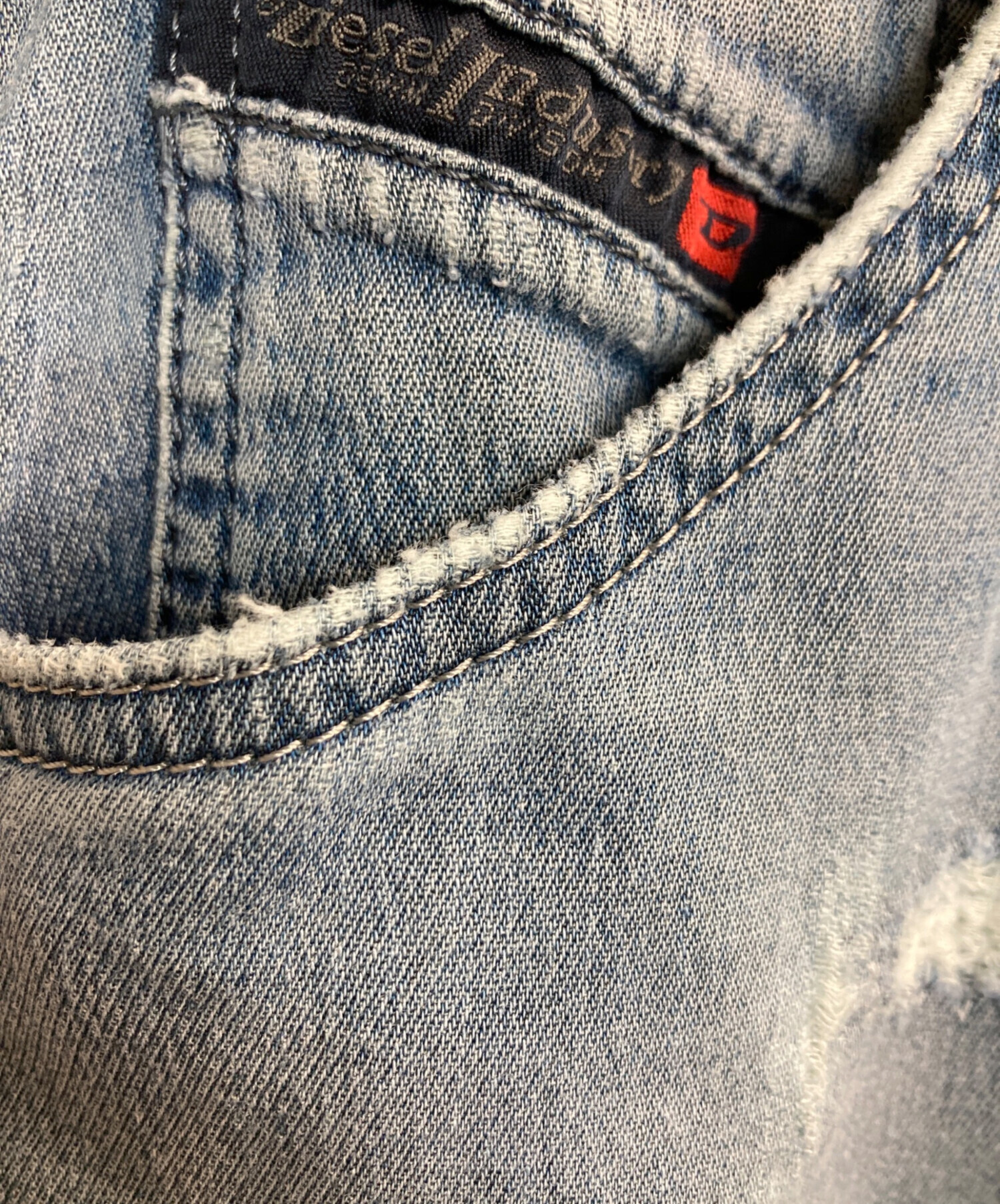 中古・古着通販】DIESEL (ディーゼル) KROOLEY-NE デニムパンツ 