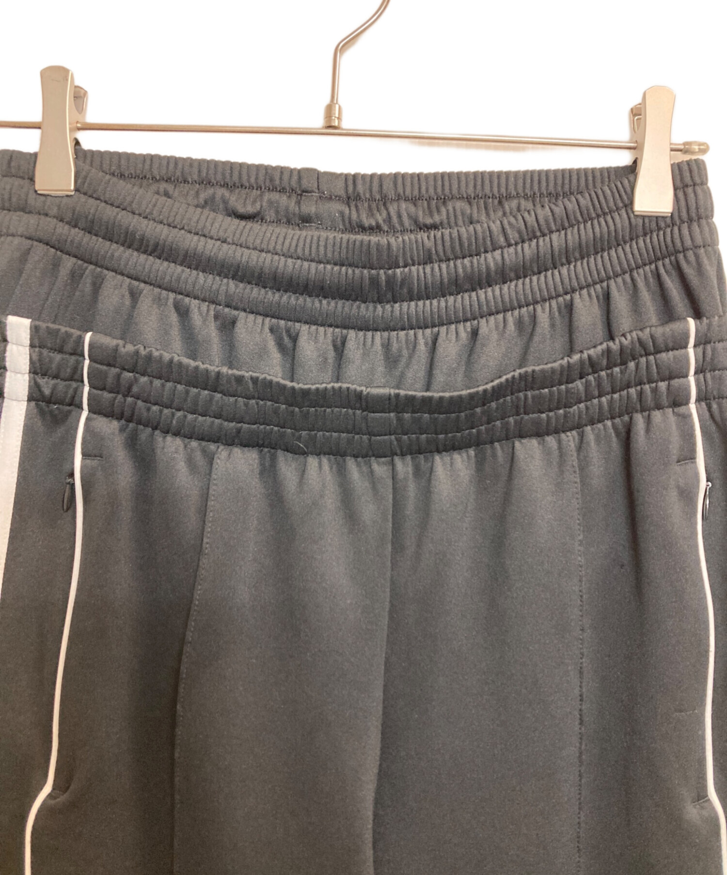 新品タグ付】アディダス Lサイズ アディブレイク トラックパンツ グレー 中古・古着通販】adidas (アディダス) レイヤードライクアディブレイク