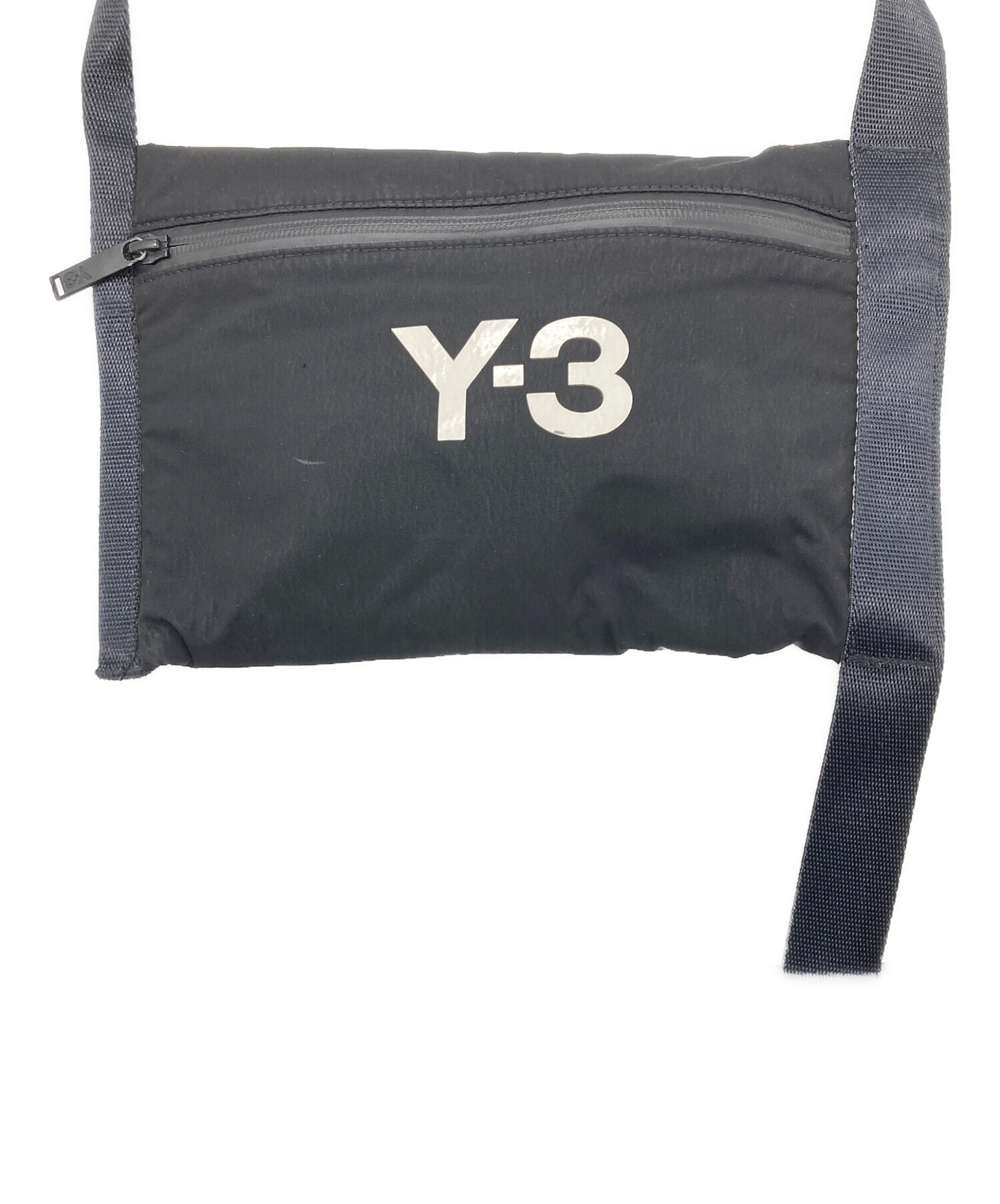 Y-3 ブラック サコッシュ　未使用タグ付き 中古・古着通販】Y-3 (ワイスリー) ロゴプリントサコッシュ ブラック
