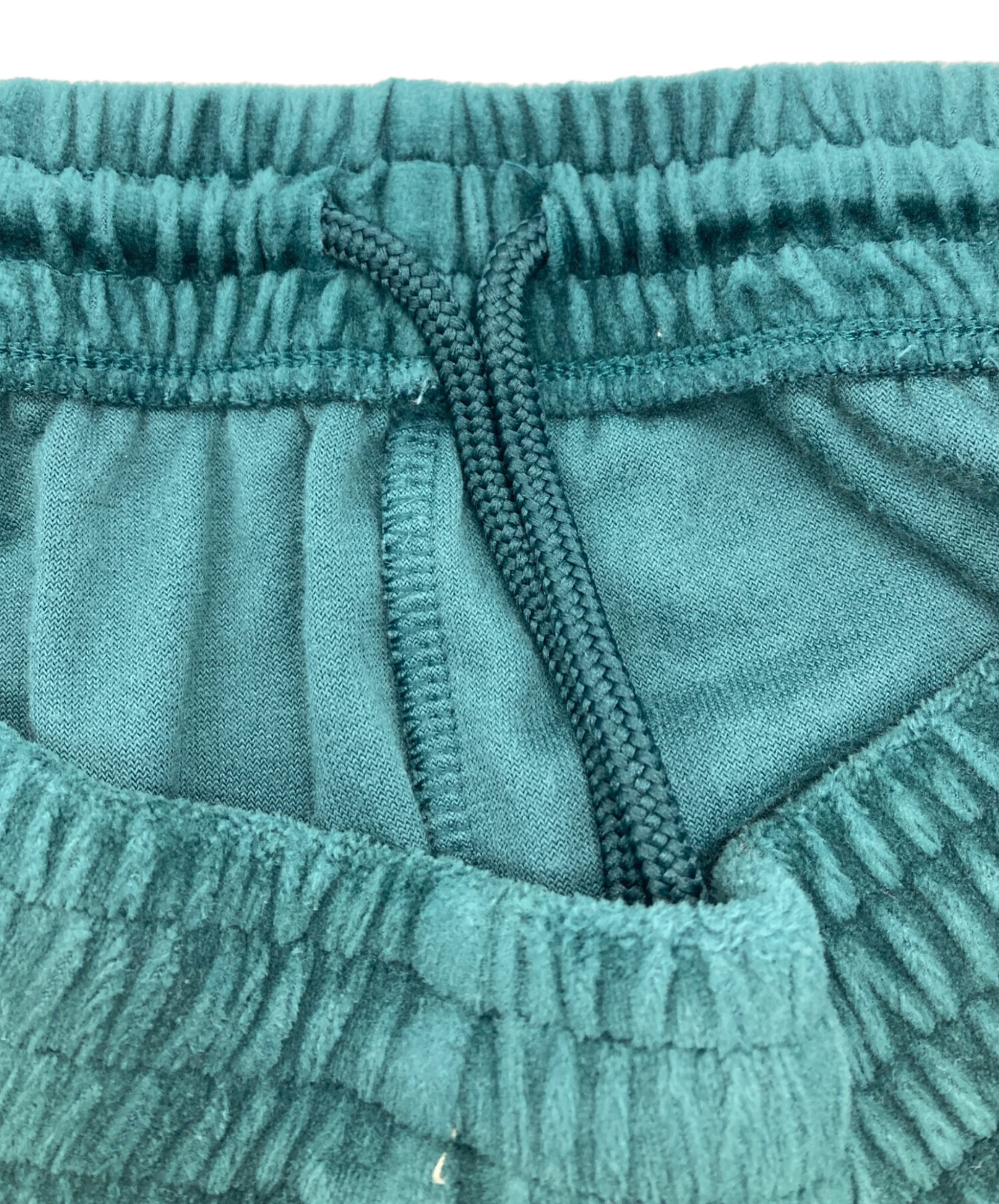 中古・古着通販】adidas (アディダス) ベロアトラックパンツ グリーン