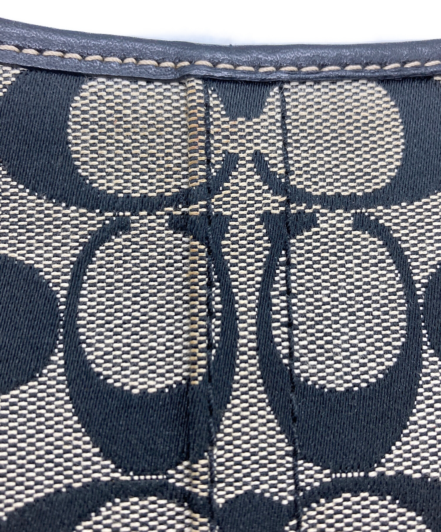 中古・古着通販】COACH (コーチ) シグネチャーショルダーバッグ 