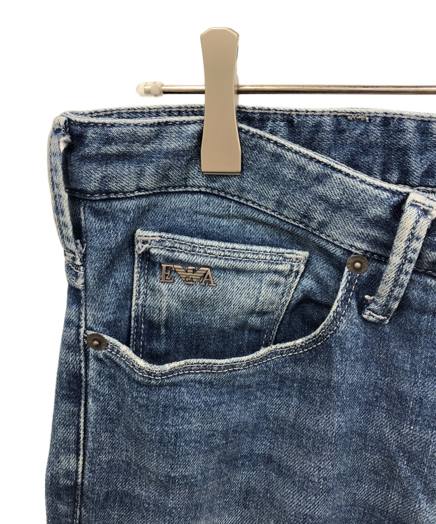 エンポリオ アルマーニ デニムパンツ W33 ミディアムブルー【新品 未使用品】 ARMANI EXCHANGE（アルマーニエクスチェンジ）の「【A|X