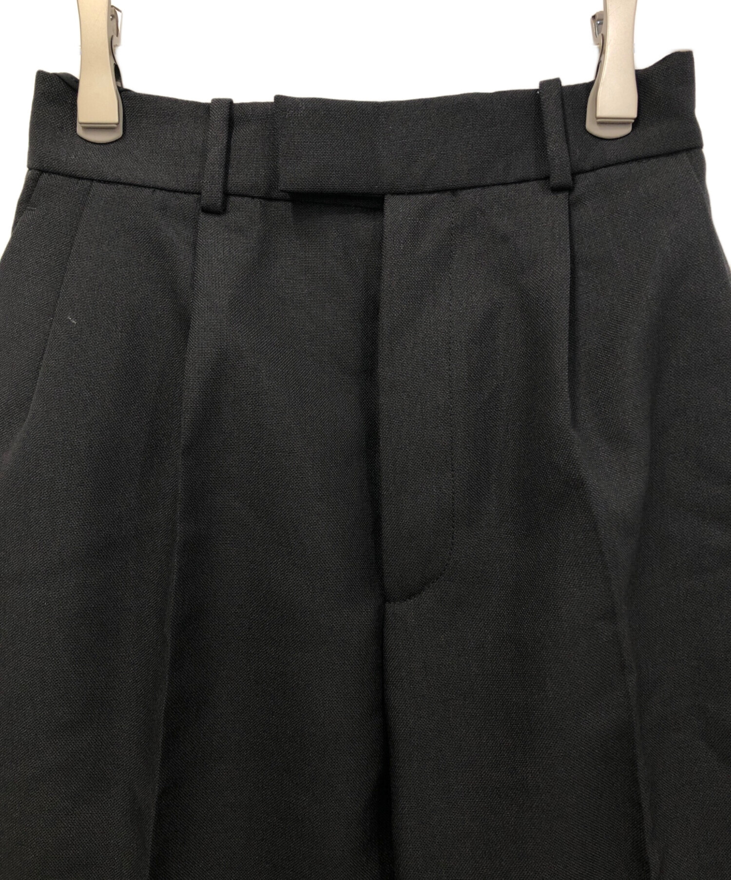 GUCCI グッチ　スラックス　大きいサイズ　ブラック　サイズ54 2タック GUCCI（グッチ）スラックス 赤 サイズ:44(S位) メンズ/2200404805029