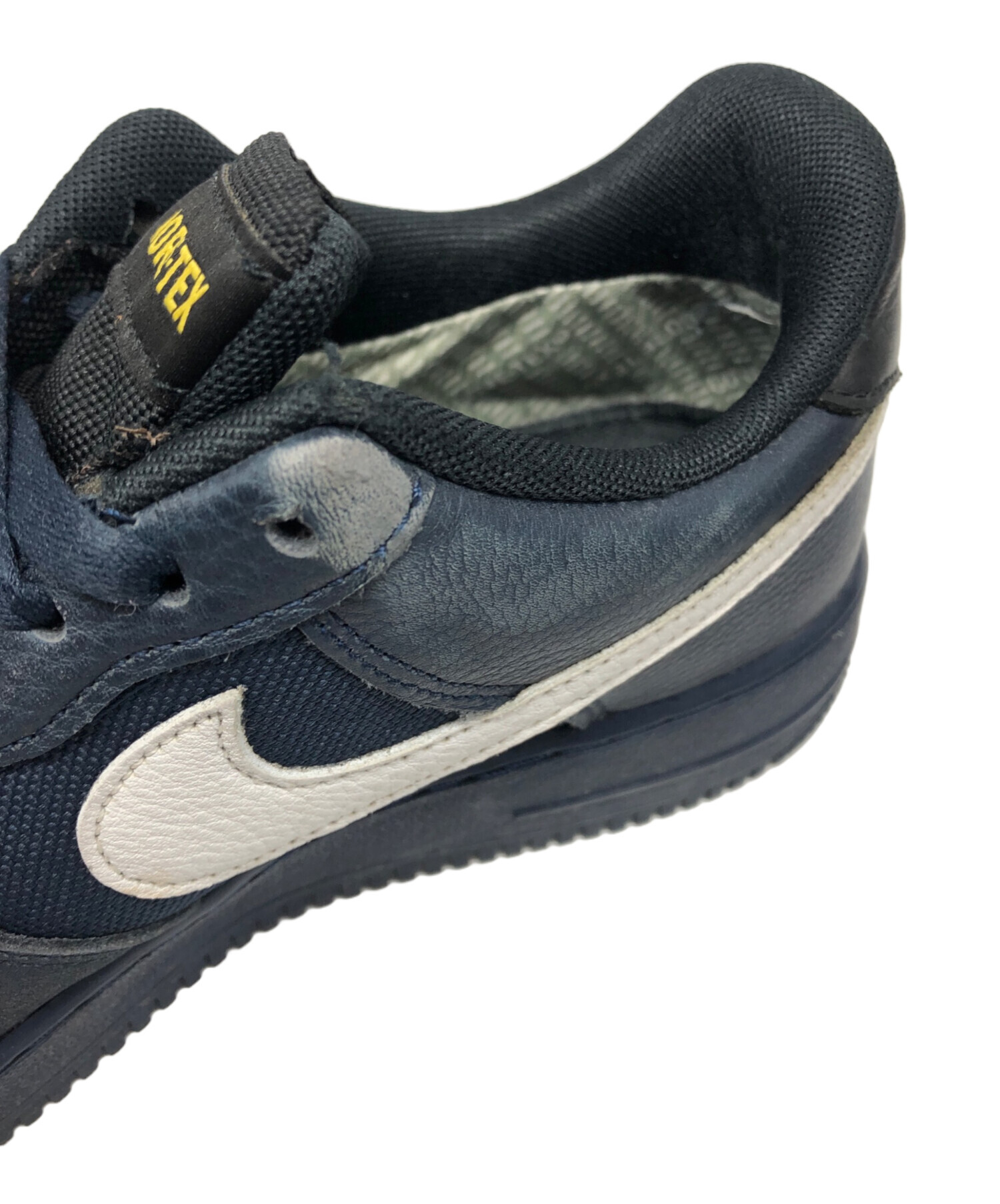 中古・古着通販】NIKE (ナイキ) AIR FORCE 1 GORE-TEX(エア 中古・古着通販】NIKE (ナイキ) AIR FORCE 1 GORE-TEX(エア
