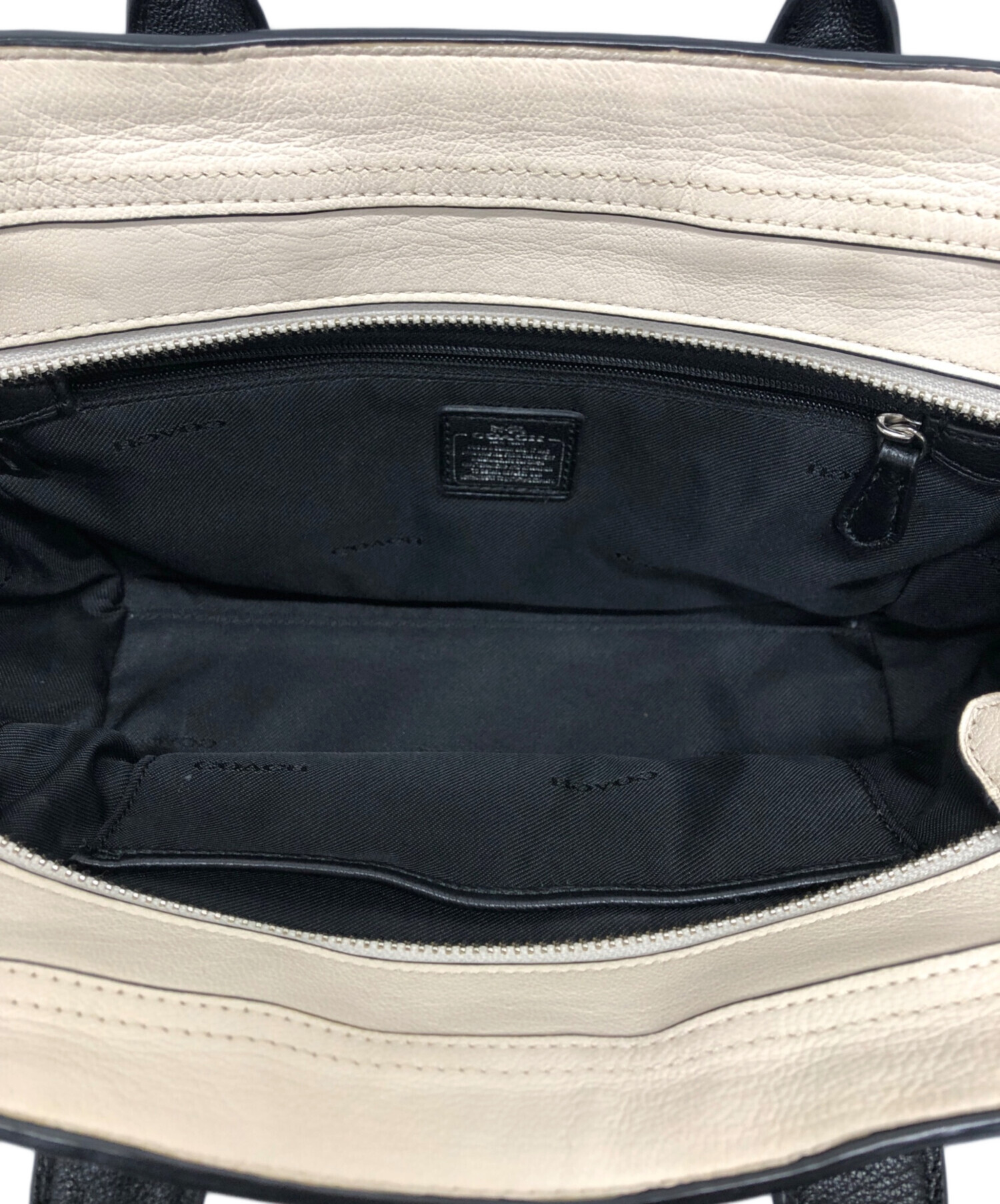 中古・古着通販】COACH (コーチ) スワッガーキャリーオール2WAY 