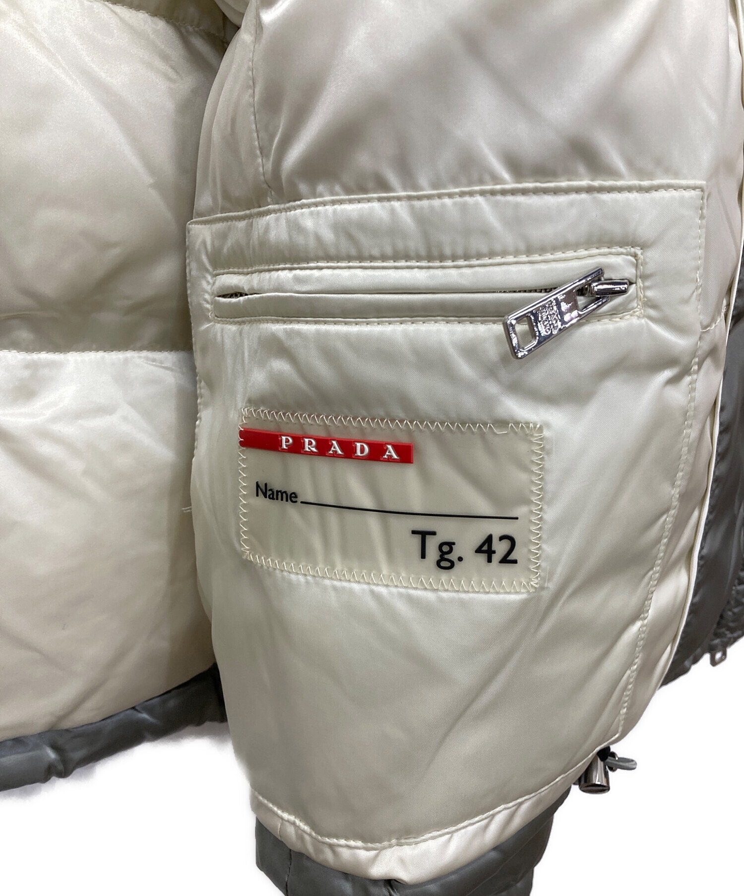 中古・古着通販】PRADA (プラダ) ダウンジャケット グレー サイズ:M