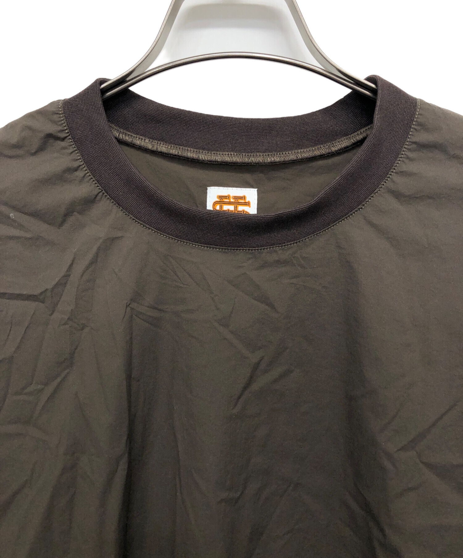 中古・古着通販】SEESEE (シーシー) ナイロンプルオーバー ブラウン