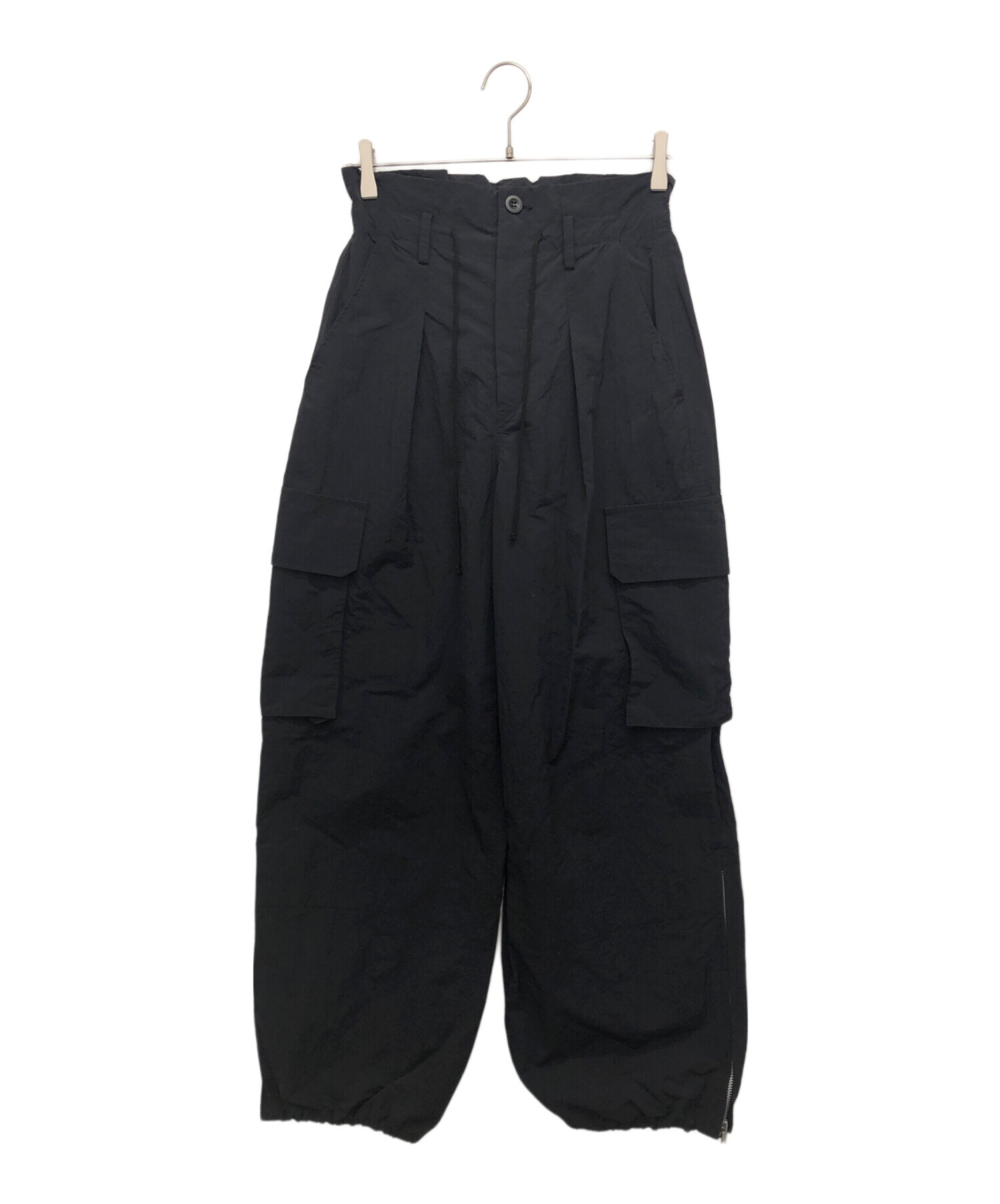 最安値，得価 ETRE TOKYO (エトレトウキョウ)ナイロンワークパンツ