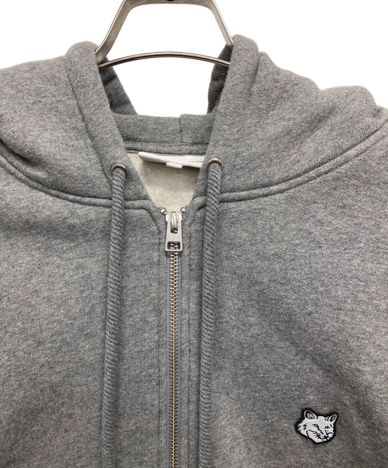 中古・古着通販】MAISON KITSUNE (メゾンキツネ) 刺繍ジップアップ 