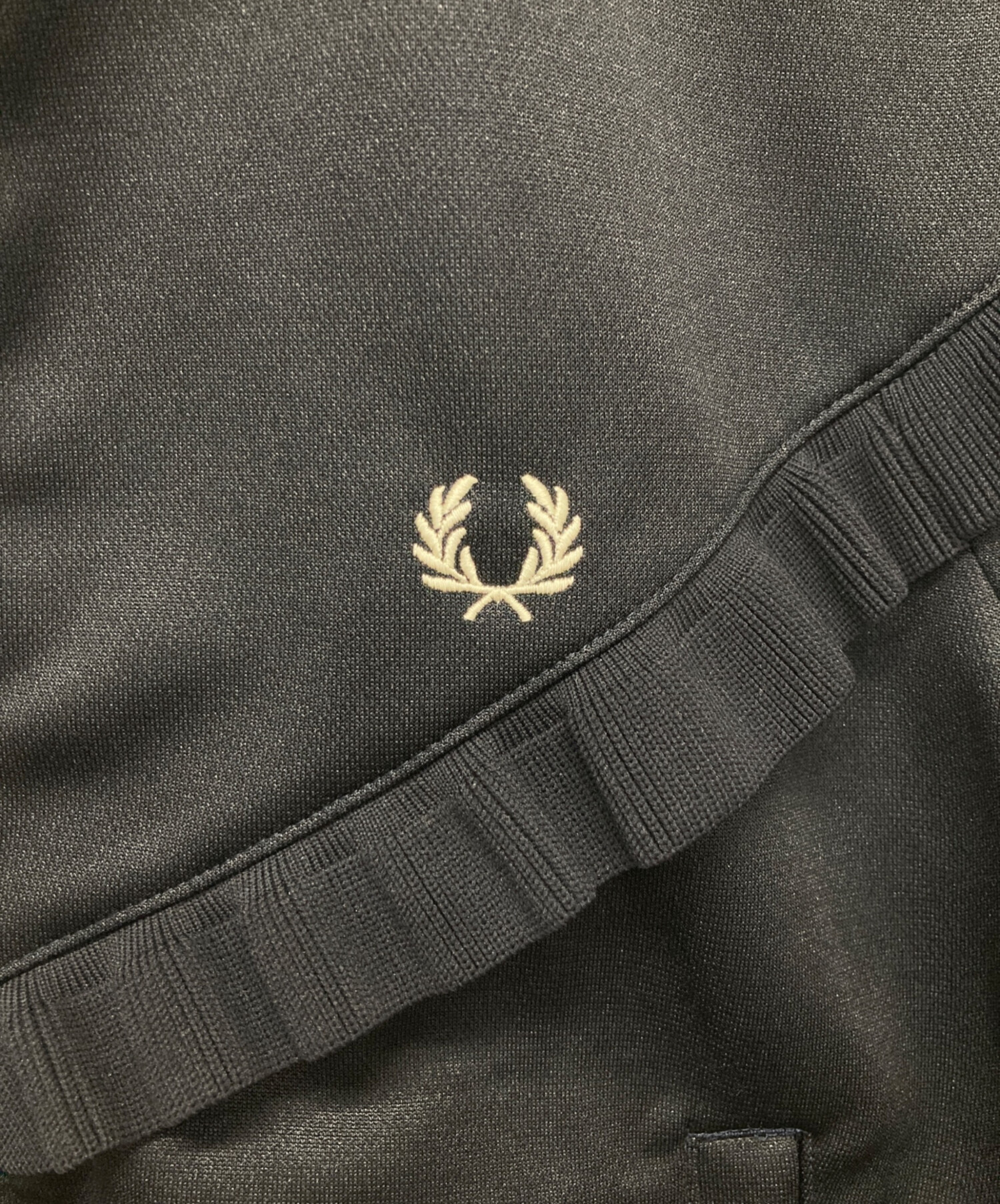 中古・古着通販】FRED PERRY (フレッドペリー) フリルデザイン