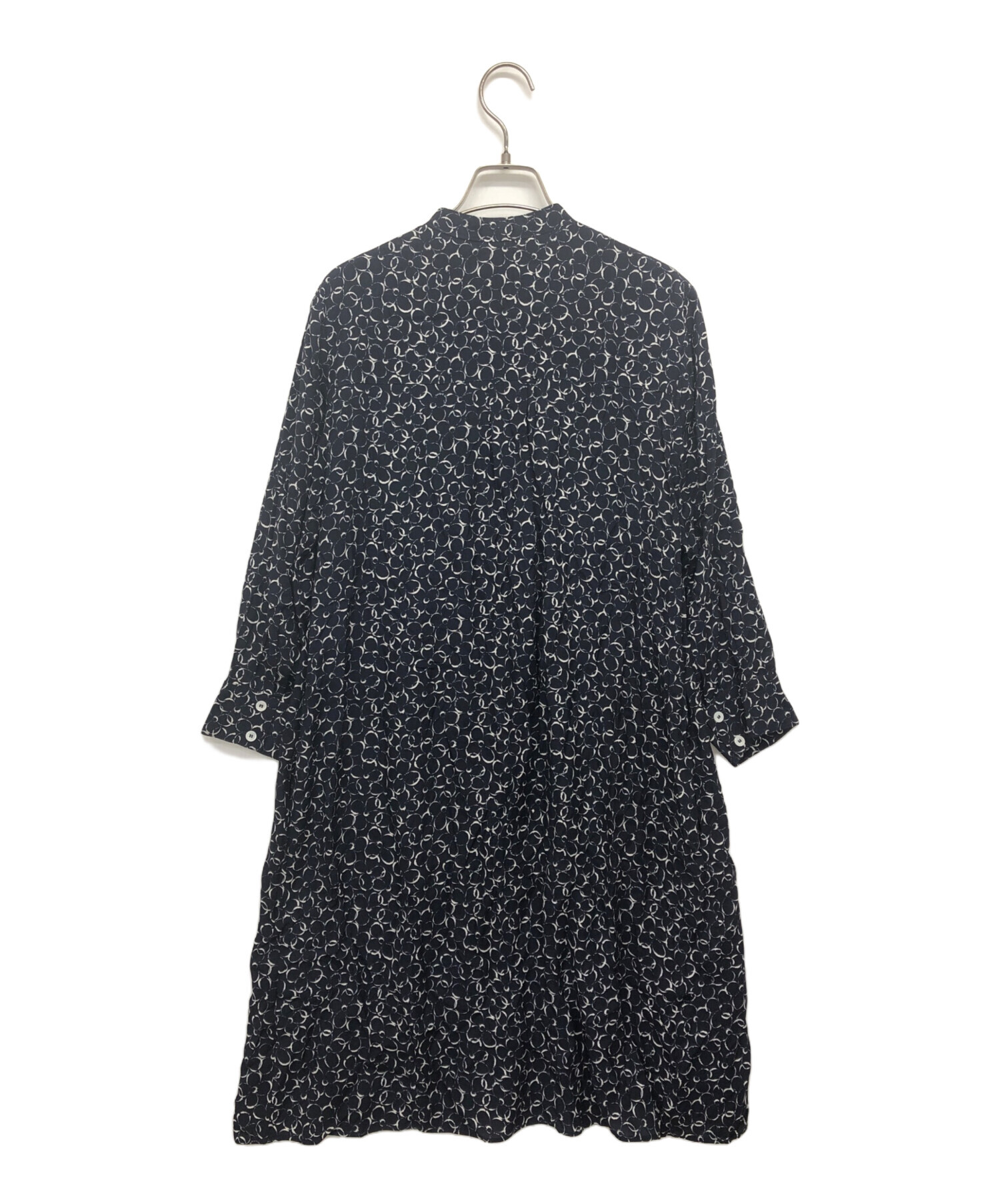 中古・古着通販】MAISON KITSUNE (メゾンキツネ) フロント 中古・古着通販】MAISON KITSUNE (メゾンキツネ) フロント