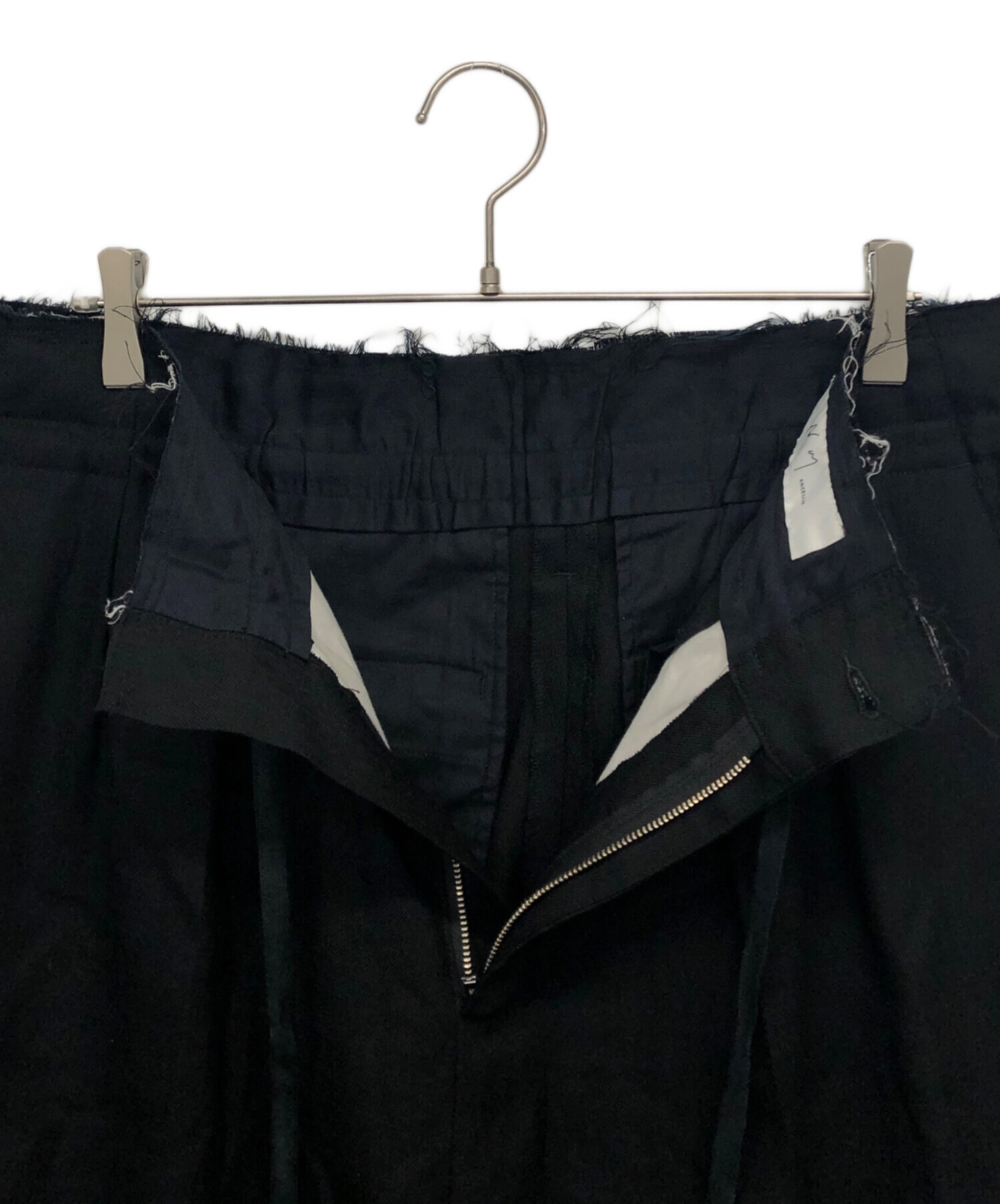 中古・古着通販】ANCELLM (アンセルム) DAMAGE WOOL 2TUCK SLACKS