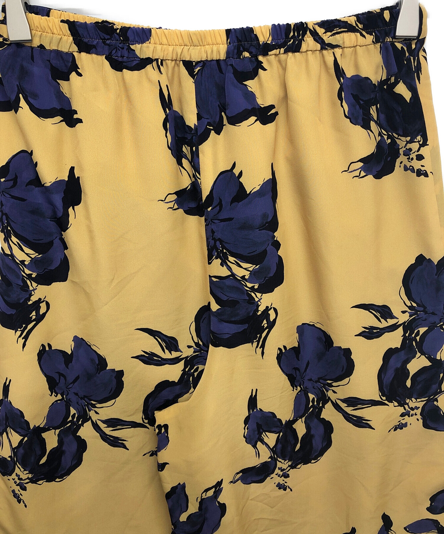 中古・古着通販】Aga (アーガ) フラワープリントラップパンツ イエロー