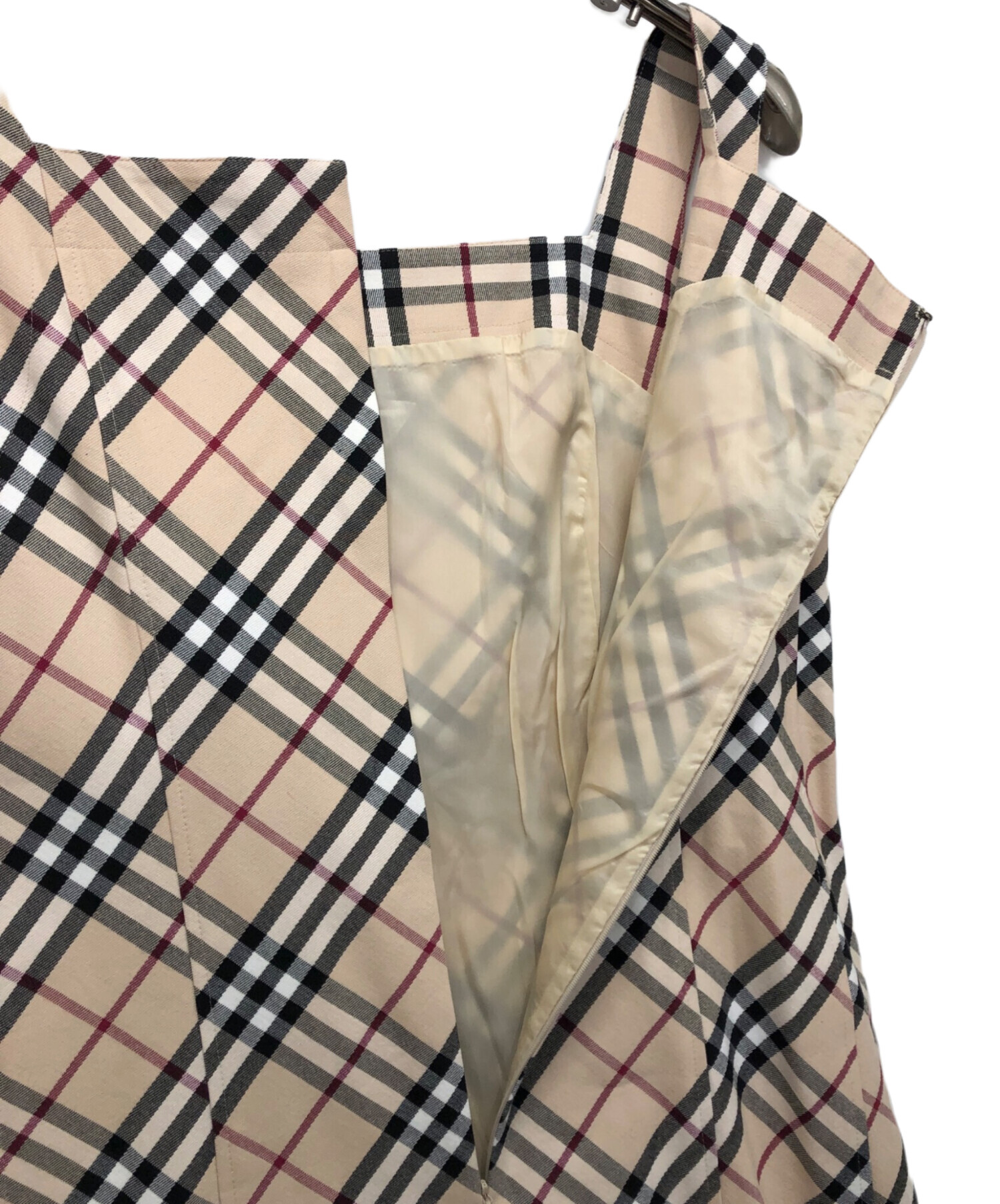 BURBERRY LONDON バーバリーロンドン ノースリーブ 黒 トップス タンク