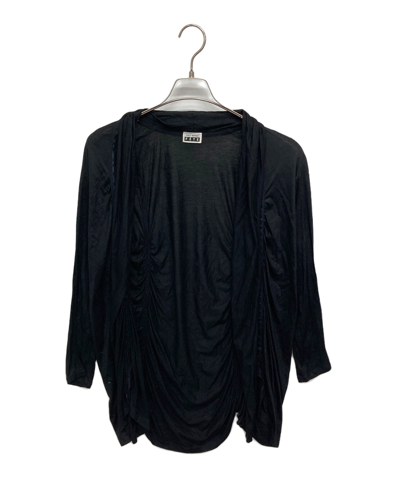 イッセイミヤケ▪︎ISSEY MIYAKE FETE▪︎二重布の秋冬カーディガン イッセイミヤケ▪︎ISSEY MIYAKE FETE▪︎二重布の秋冬カーディガン