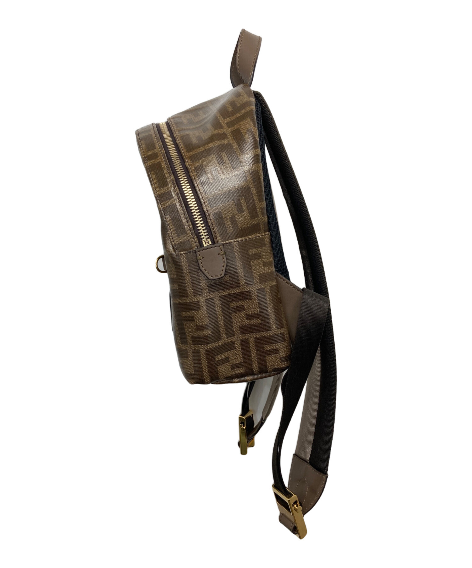 ❮数回短時間のみ使用の超美品！❯ FENDI×FILA 軽量リュック 数回短時間のみ使用の超美品！❯ FENDI×FILA 軽量リュック