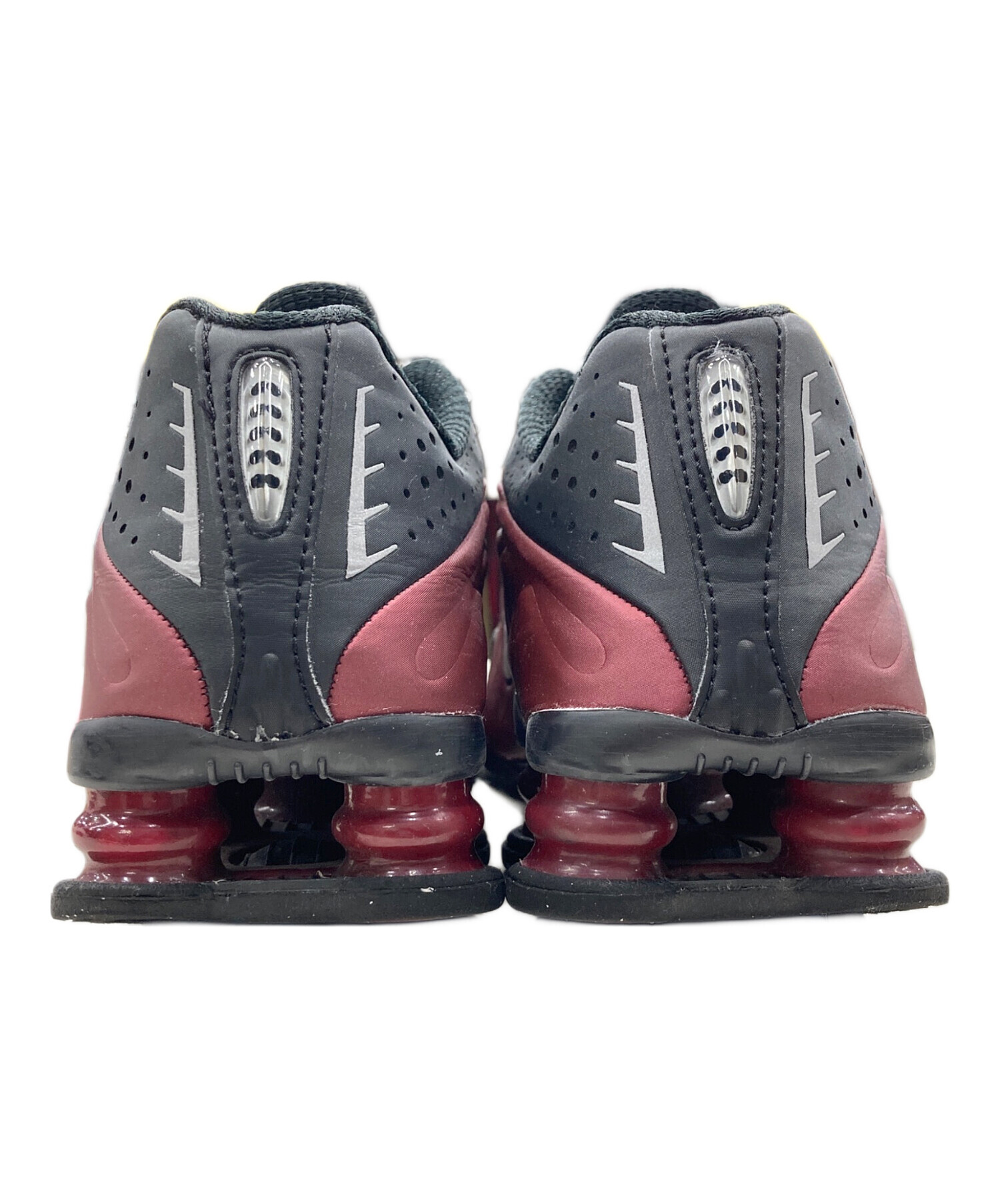 中古・古着通販】NIKE (ナイキ) Shox R4 レッド サイズ:22.5cm 