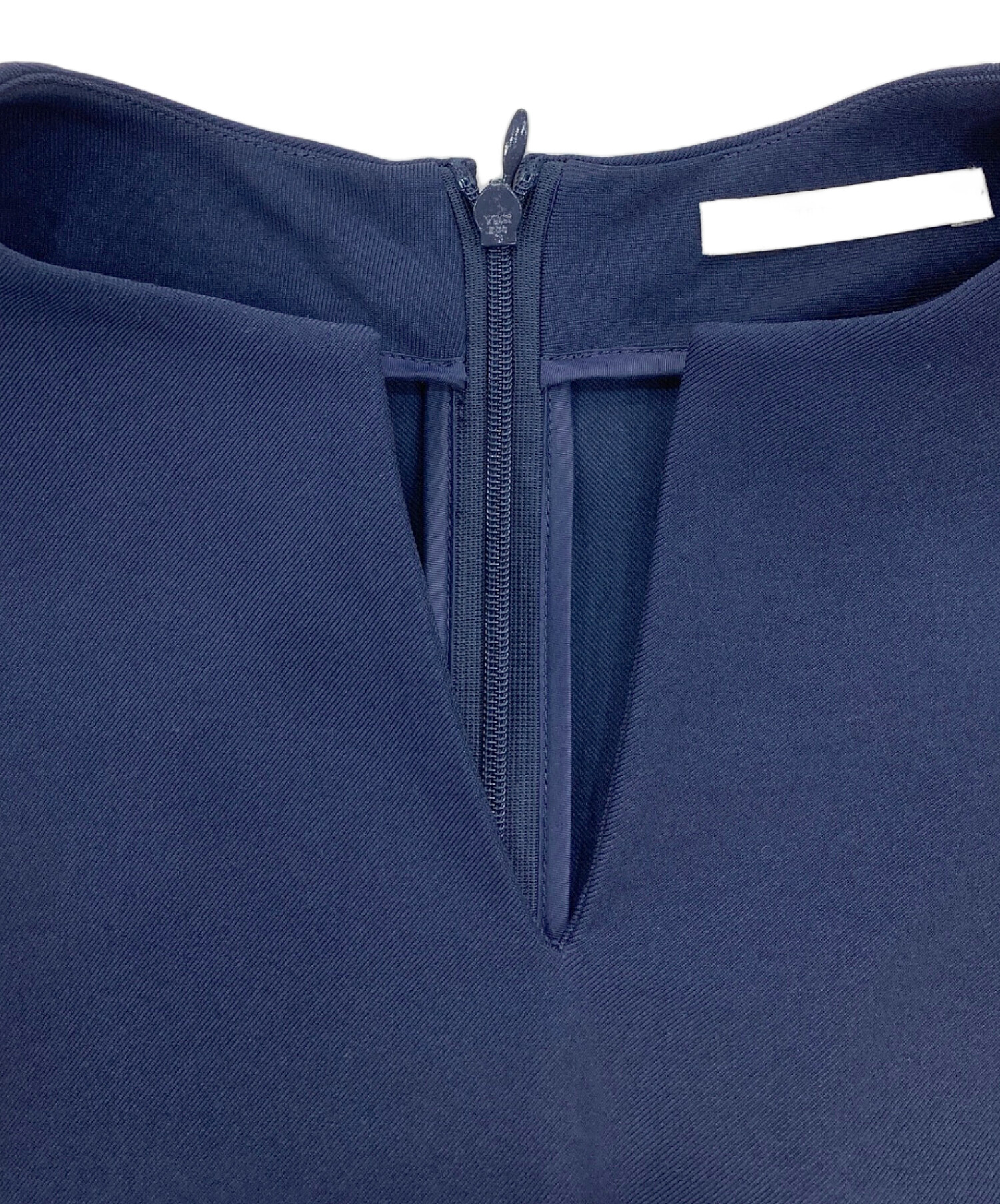 中古・古着通販】LE PHIL (ル フィル) 2WAYツイルフレアブラウス