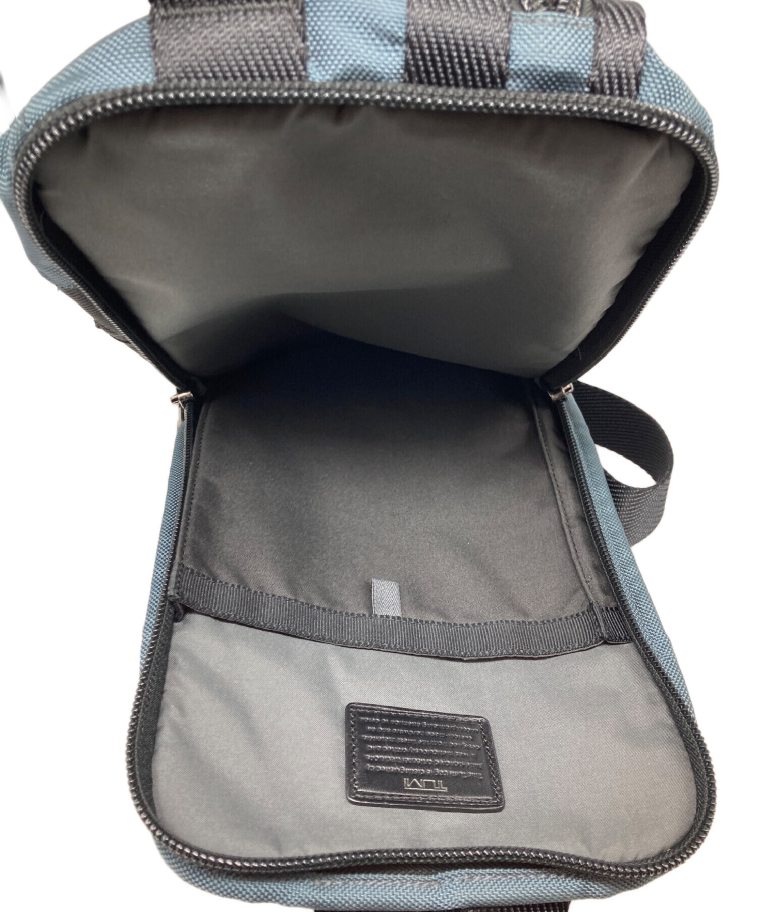 TUMI トゥミ アルファスリングバッグ Aurora 69318HKO 【公式通販】