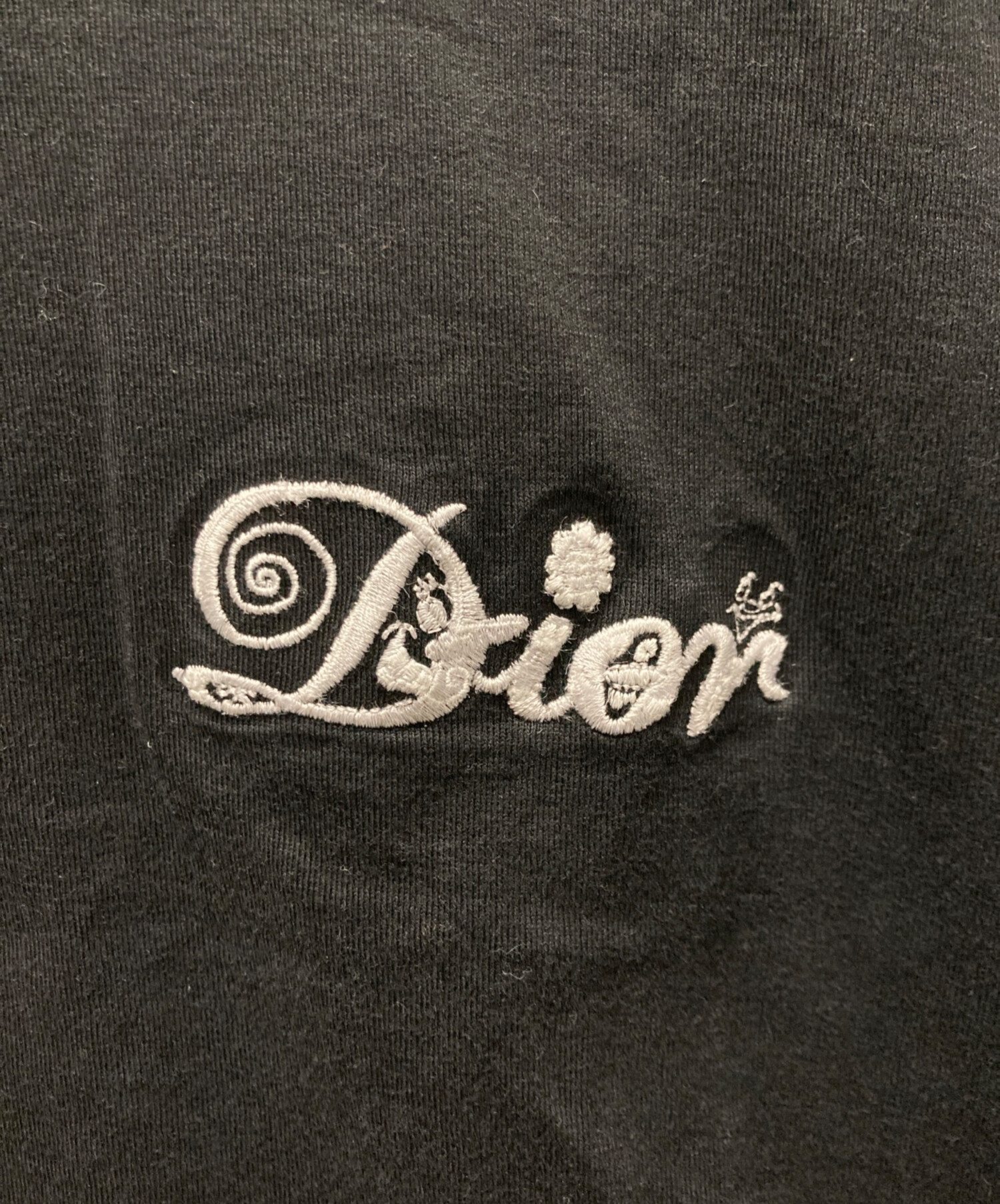 Dior(ディオール) Dior×ケニーシャーフ Tシャツ Tシャツ 2021年 アパレル ファッション 刺繍ロゴ コラボ XXL コットン ブラック黒 ブルー青 193J697A0677 レディース 40802169008【中古】【アラモード】 中古・古着通販】DIOR (ディオール) KENNY SCHARF (ケニー・シャーフ