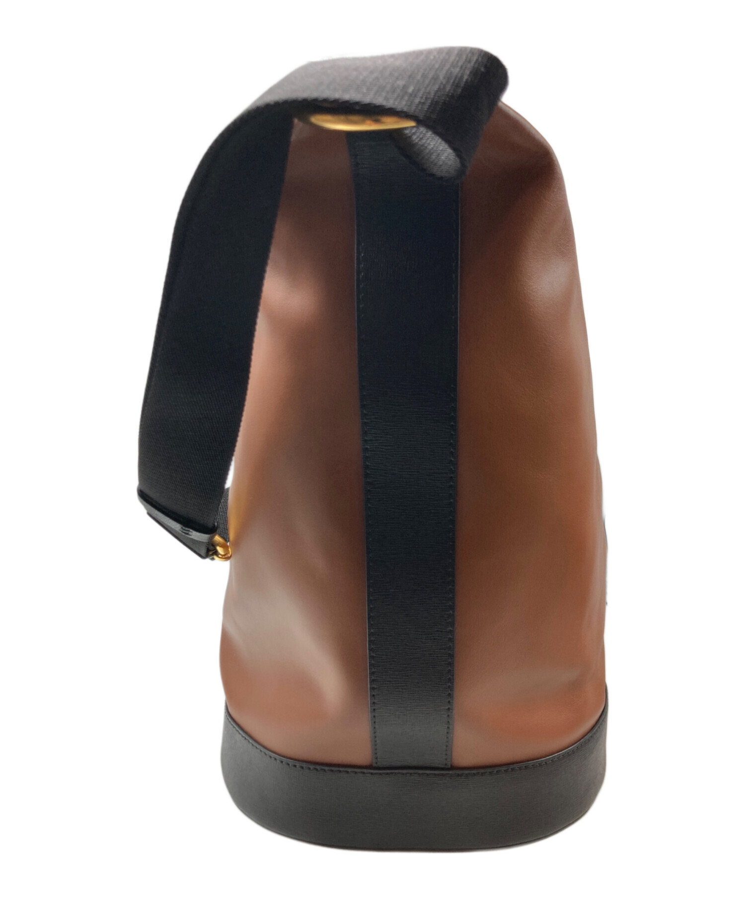 中古・古着通販】MARNI (マルニ) レザーショルダーバッグ/バケット