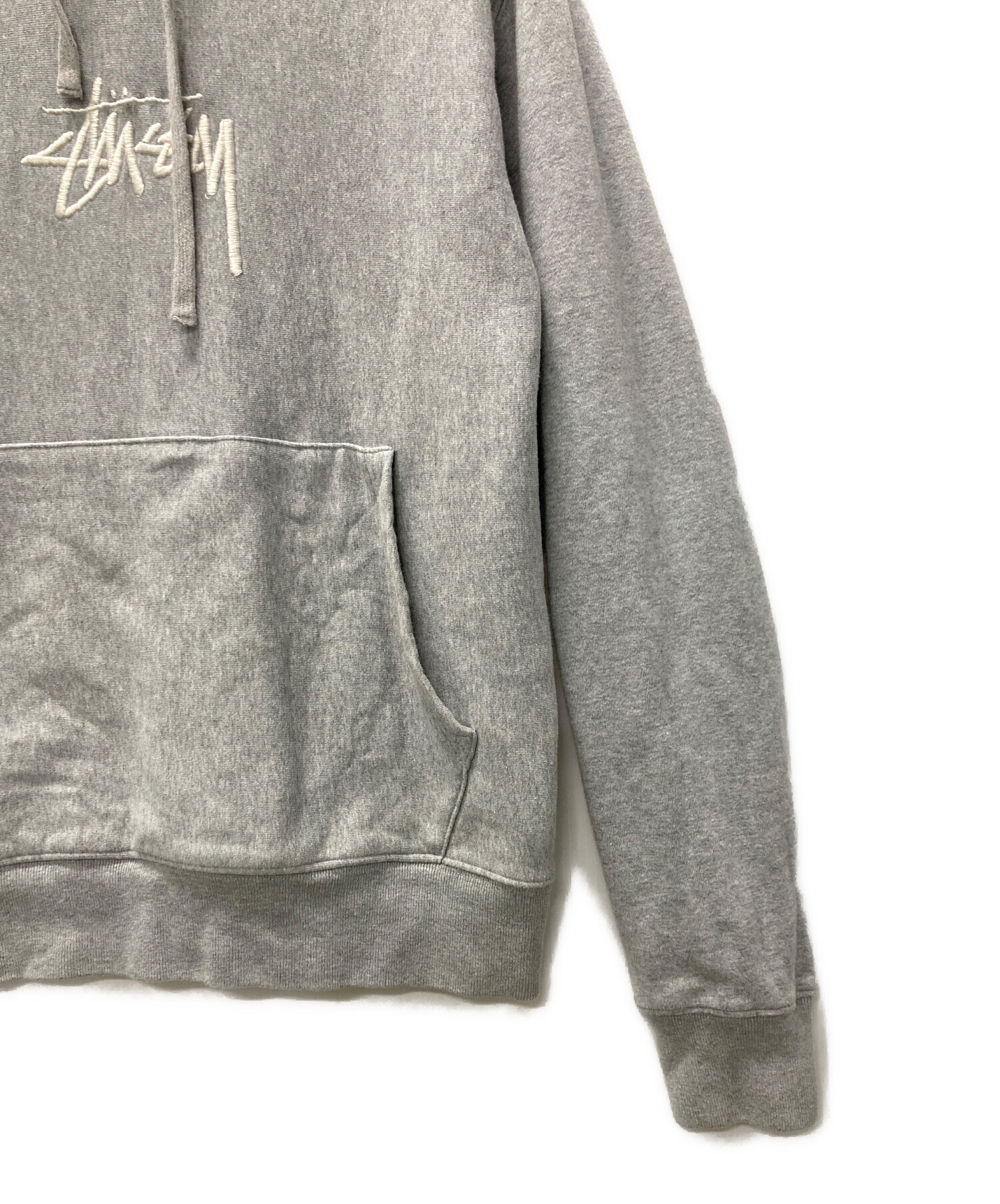 中古・古着通販】stussy (ステューシー) 刺繍ロゴパーカー グレー