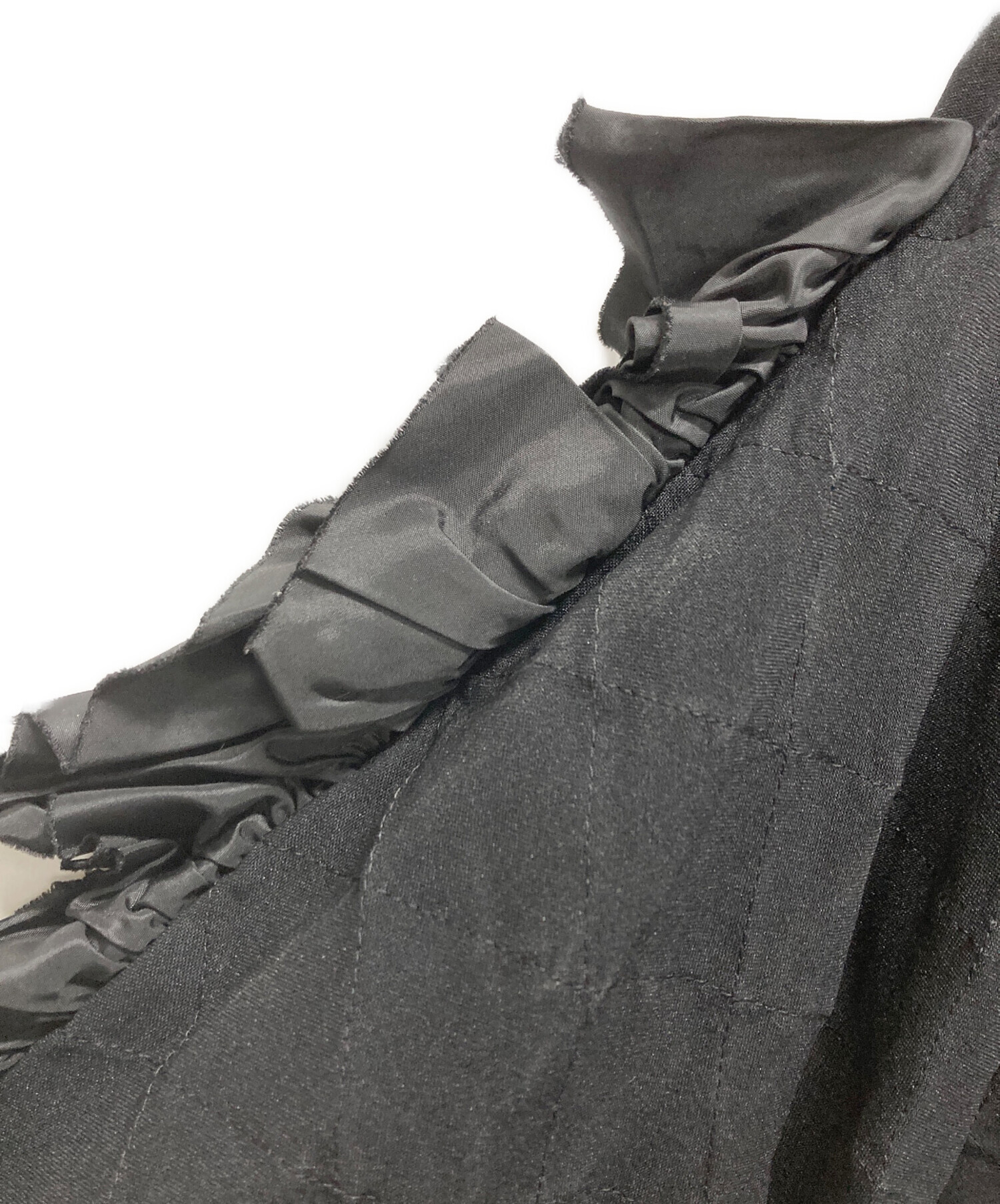トリコ　コムデギャルソン キルティング　スカート 希少　変形 中古・古着通販】COMME des GARCONS (コムデギャルソン) キルティング
