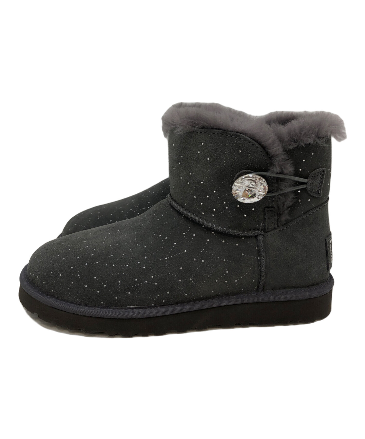 中古・古着通販】UGG (アグ) スワロフスキー付 ムートンブーツ グレー