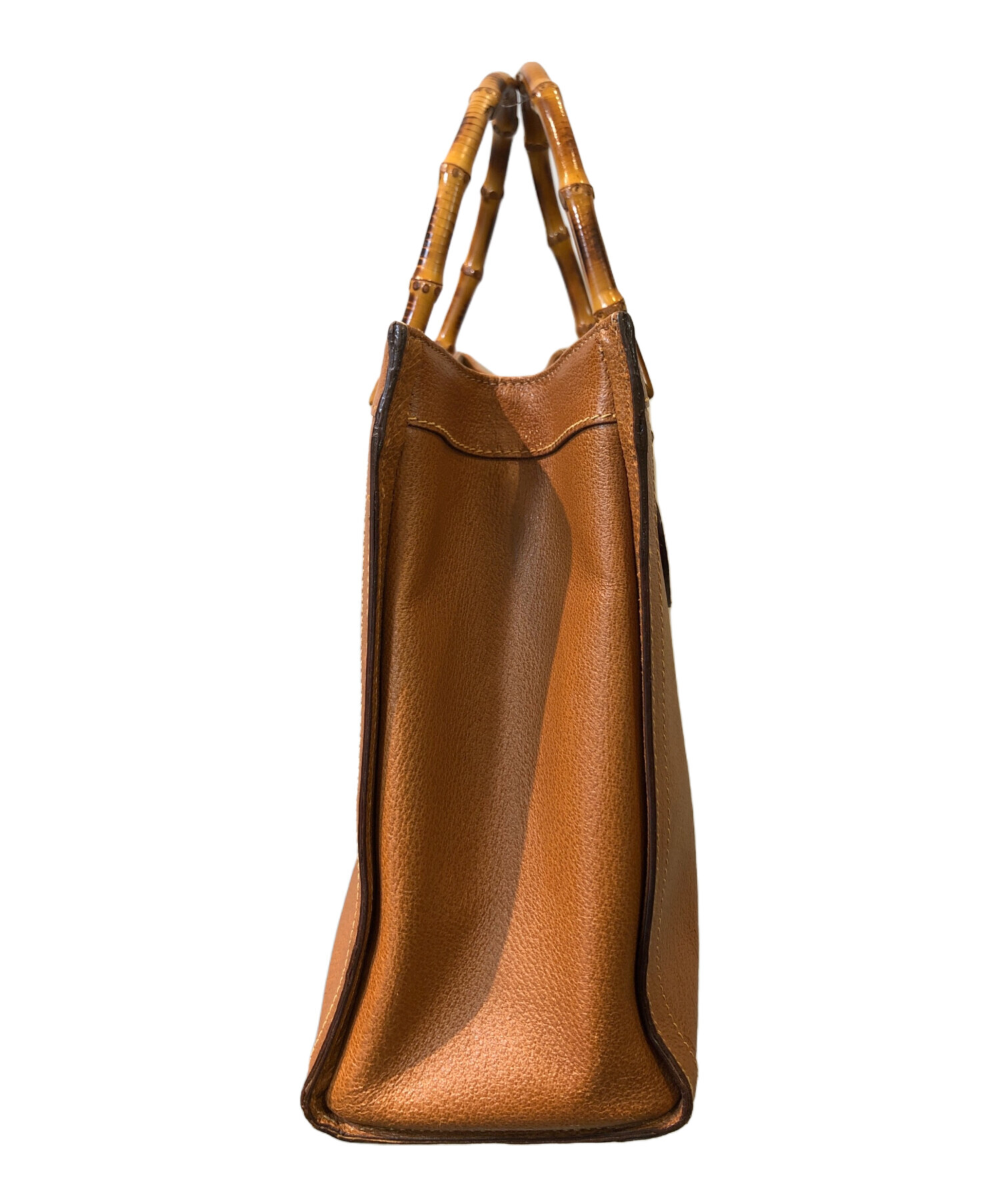 GUCCI ブラウンレザー トートバッグ バンブーハンドル 中古・古着通販】GUCCI (グッチ) バンブーハンドルバッグ ブラウン