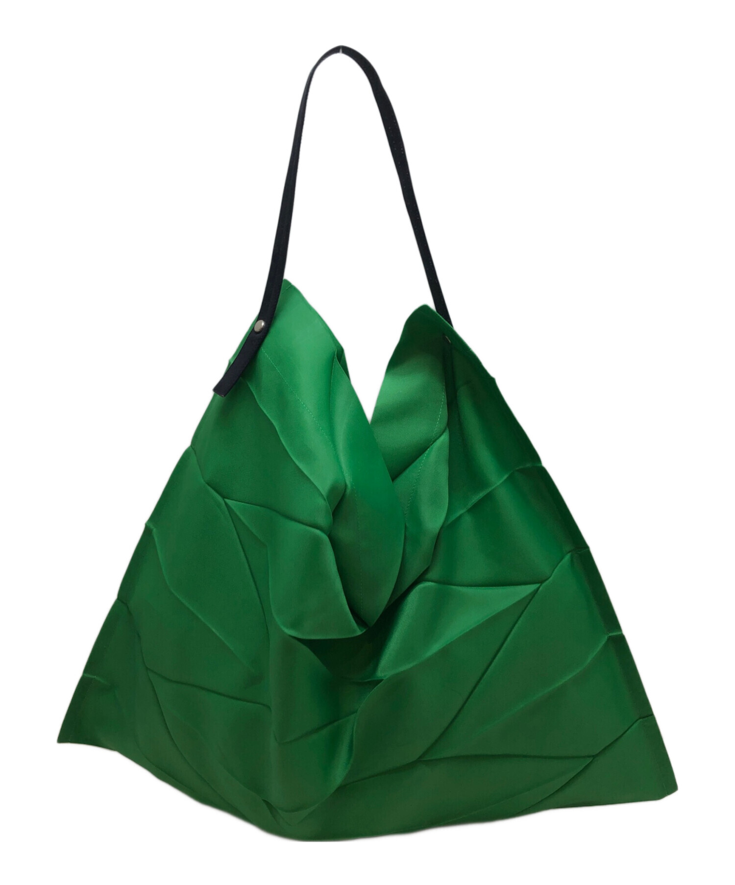 イッセイミヤケ　２WAYバッグ 中古・古着通販】ISSEY MIYAKE (イッセイミヤケ) iittala (イッタラ