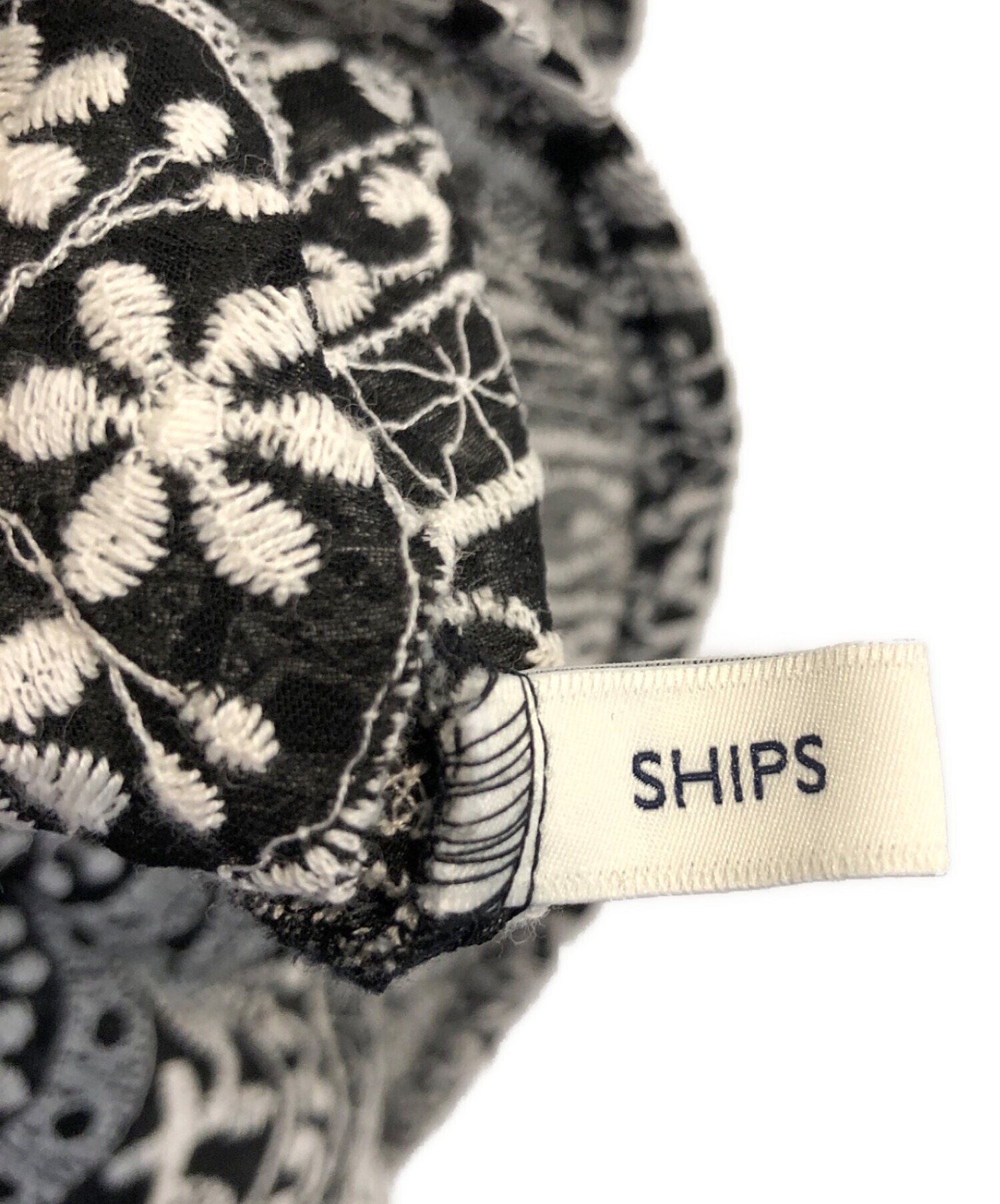 中古・古着通販】SHIPS (シップス) レースバルーン袖ブラウス ブラック 