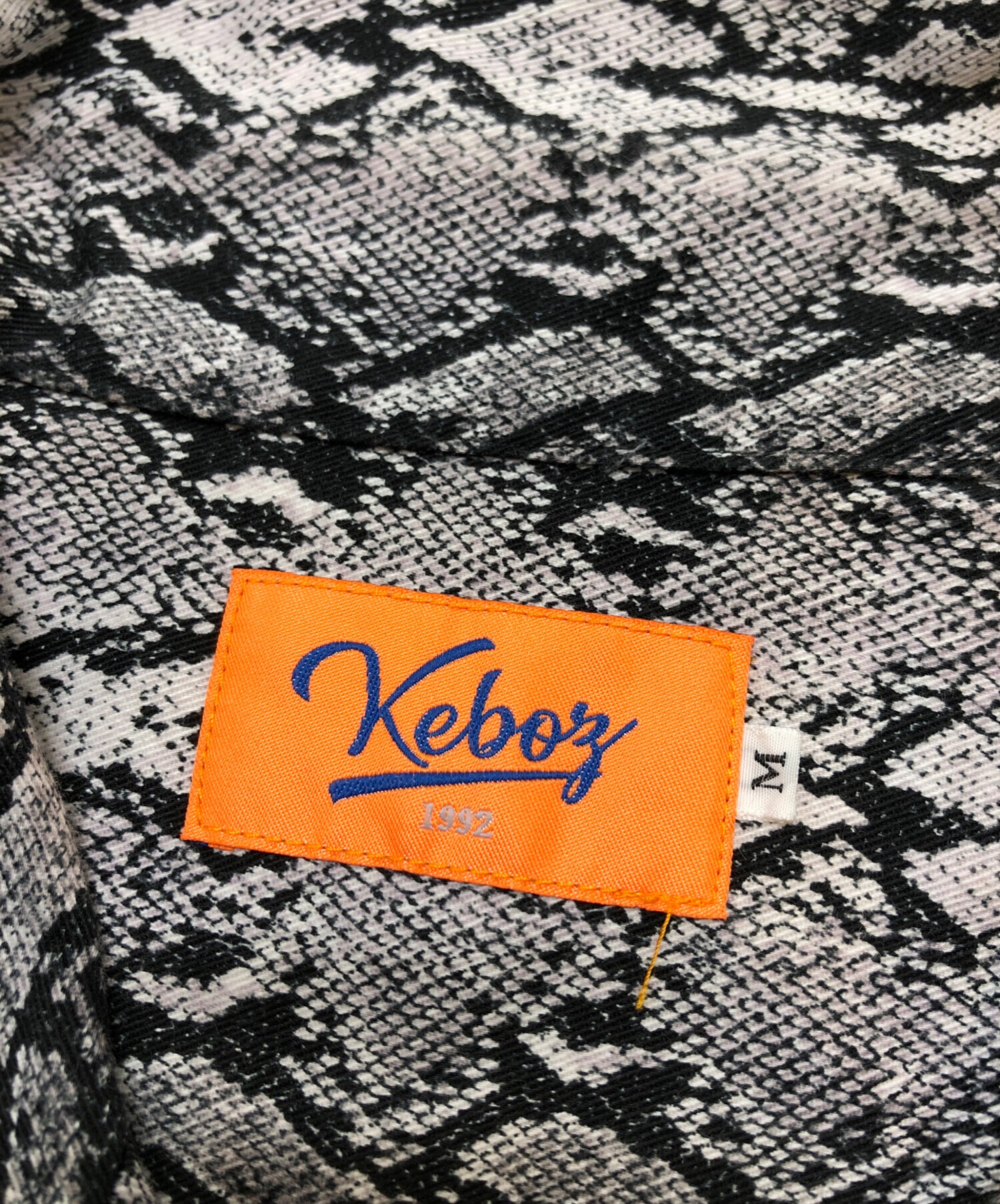 中古・古着通販】KEBOZ (ケボズ) パイソン柄シャツ グレー サイズ:M