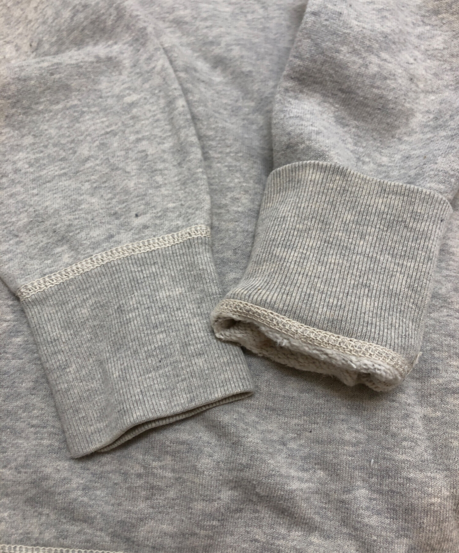 中古・古着通販】McCoy's (マッコイズ) Vガゼットスウェット グレー