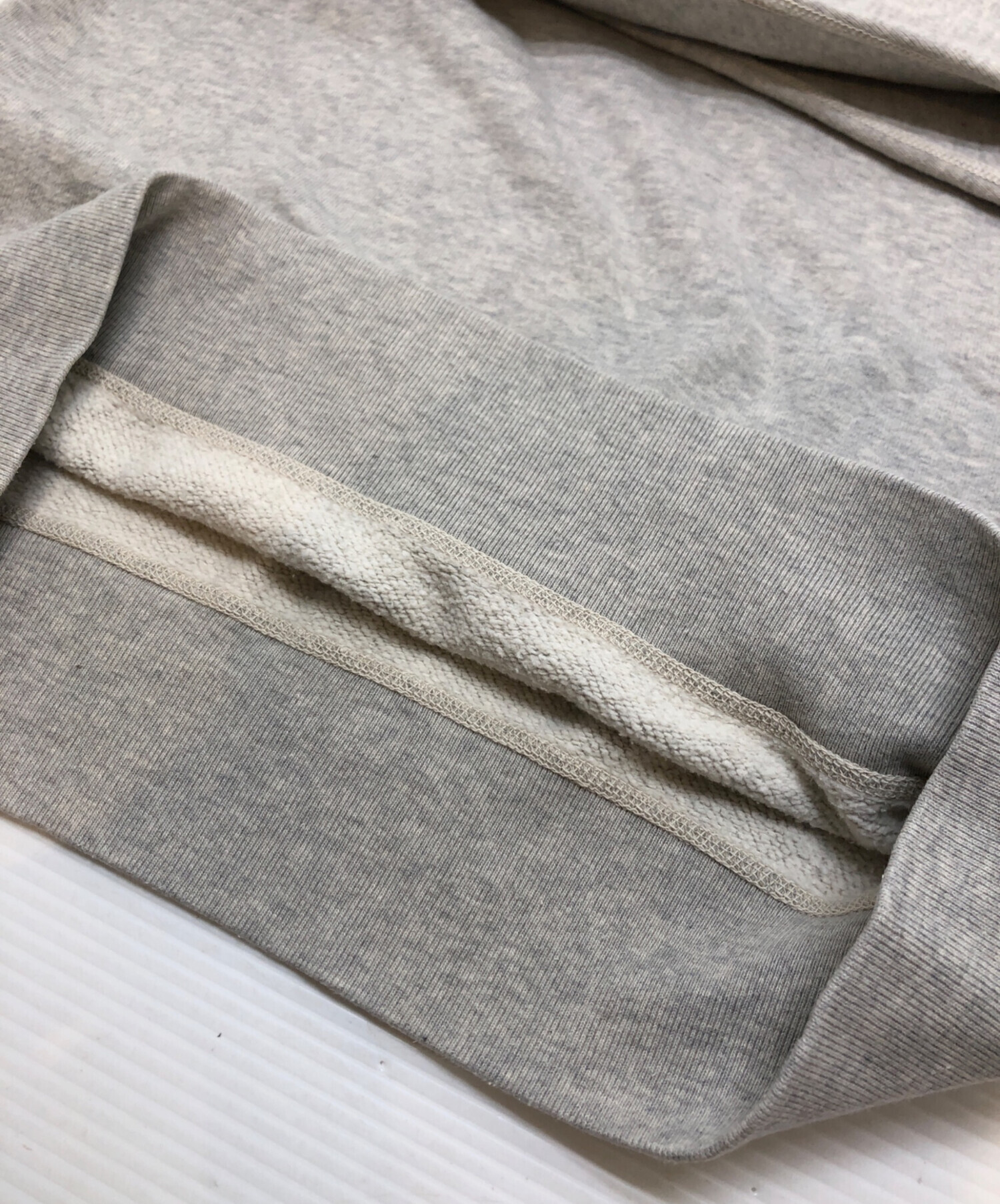 中古・古着通販】McCoy's (マッコイズ) Vガゼットスウェット グレー