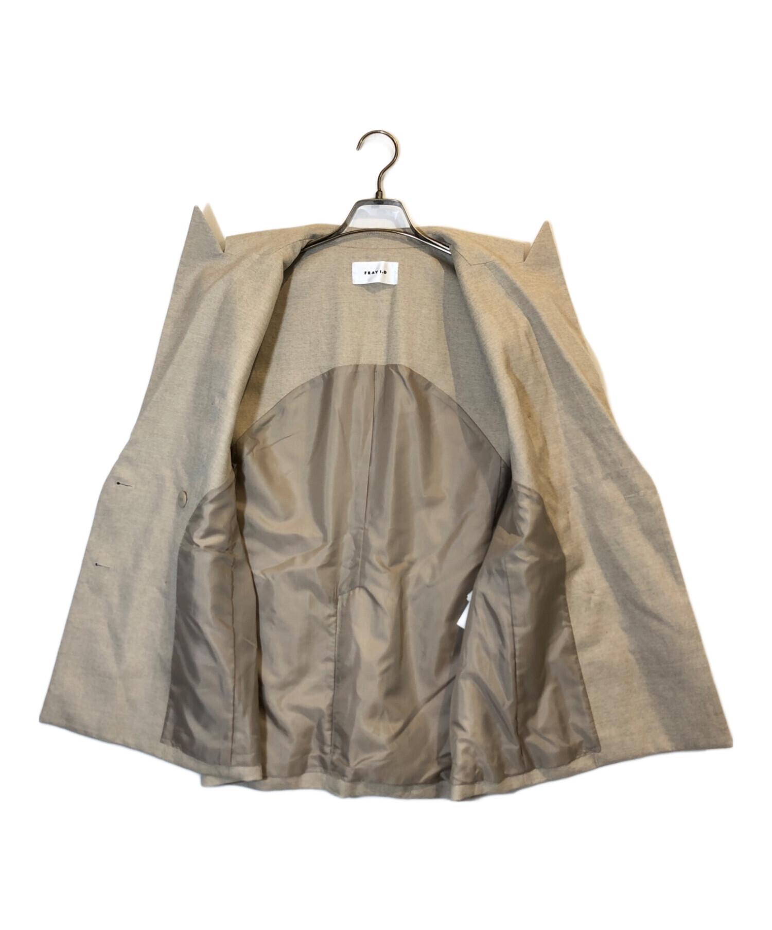 中古・古着通販】FRAY ID (フレイ アイディー) ピークドラペル 中古・古着通販】FRAY ID (フレイ アイディー) ピークドラペル