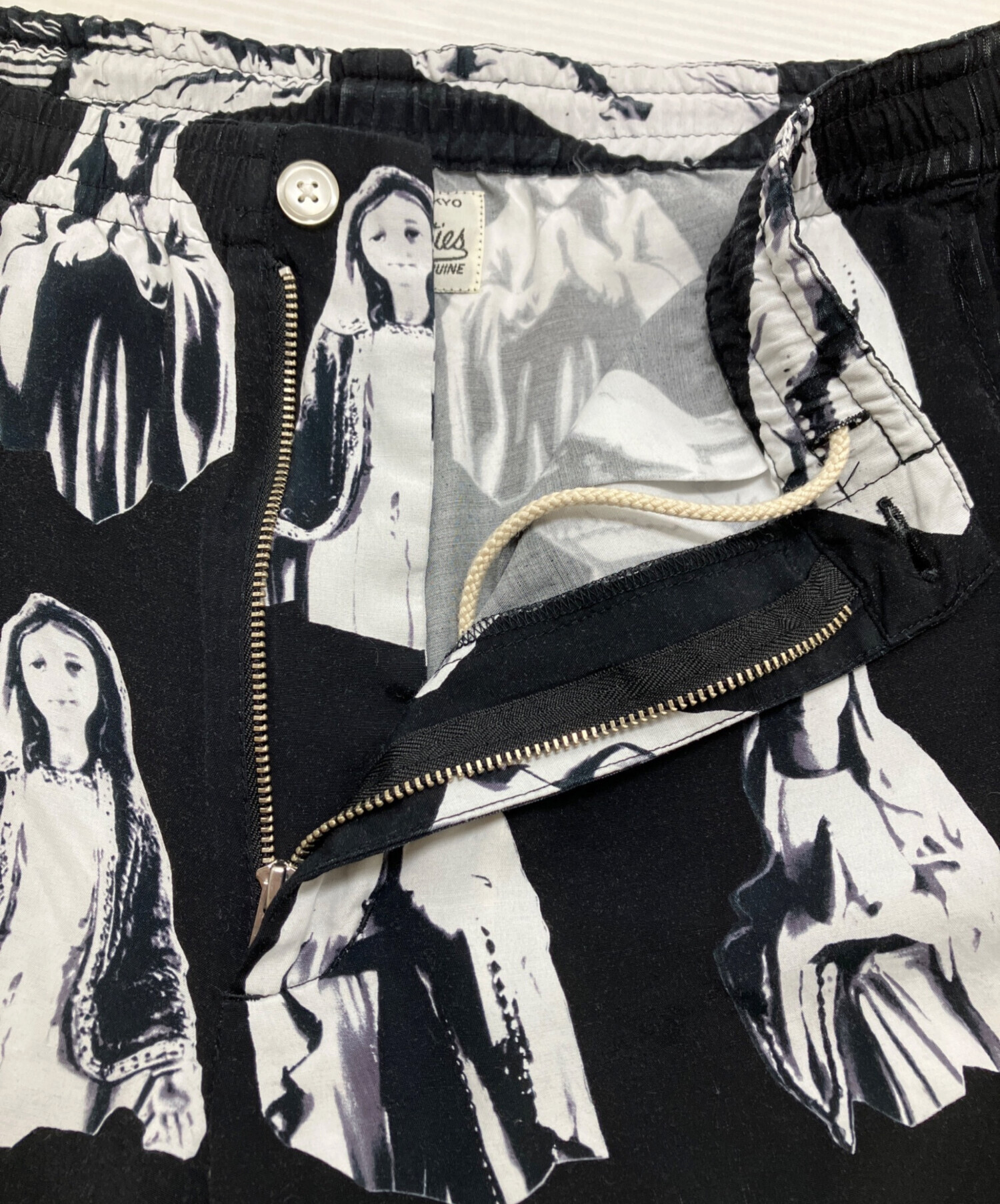 WACKO MARIA ワコマリア スカルプリント ハーフパンツ 中古・古着通販】WACKO MARIA (ワコマリア) マリア柄ハーフパンツ