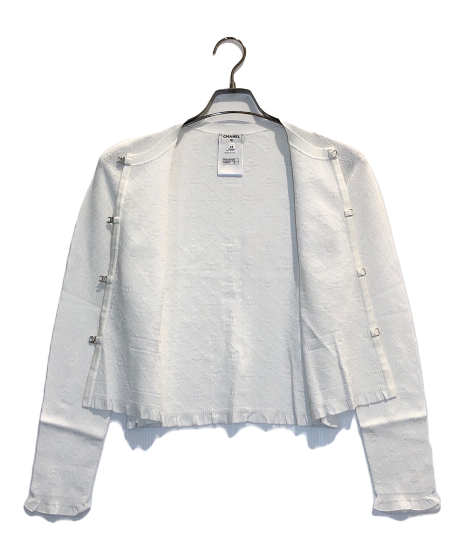【未使用級】CHANEL カーディガン ニット 99P ココマーク 白 44 中古・古着通販】CHANEL (シャネル) ココボタンニットカーディガン