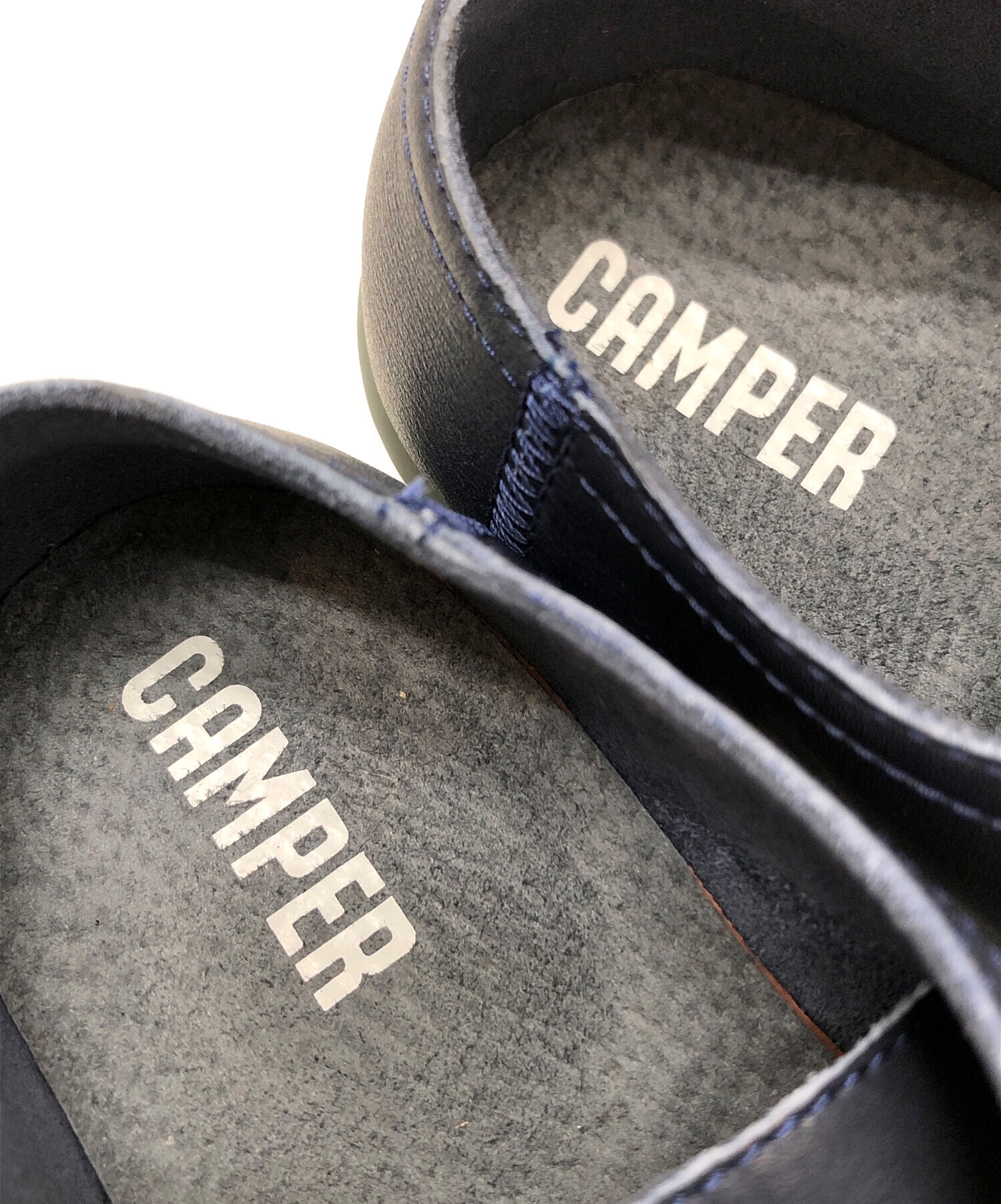 中古・古着通販】CAMPER (カンペール) PEU CAMI ネイビー サイズ:36