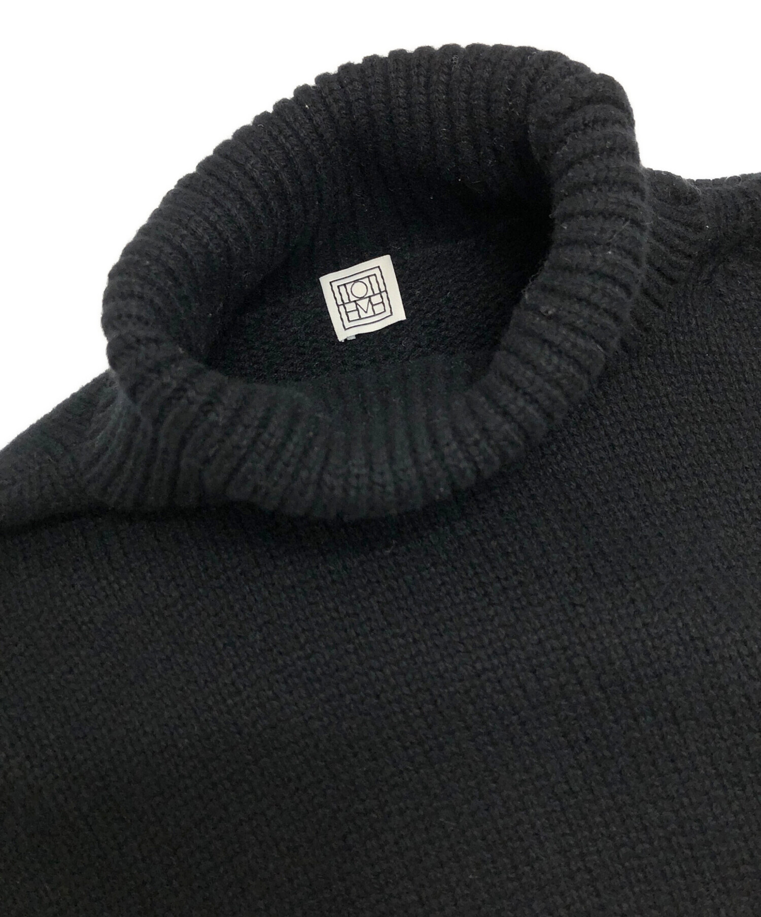 中古・古着通販】toteme (トーテム) WOOL CASHMERE TUIRTLENECK