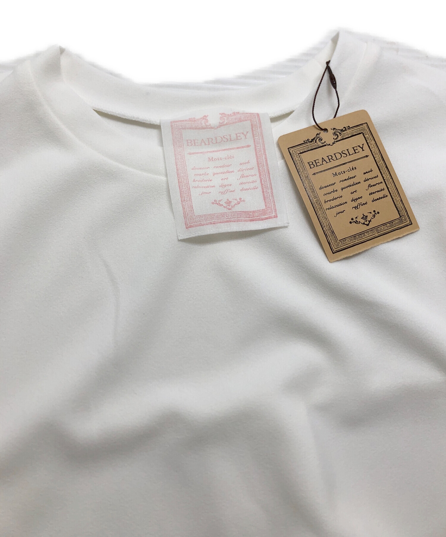 中古・古着通販】BEARDSLEY (ビアズリー) Tブラウス ホワイト 未使用品
