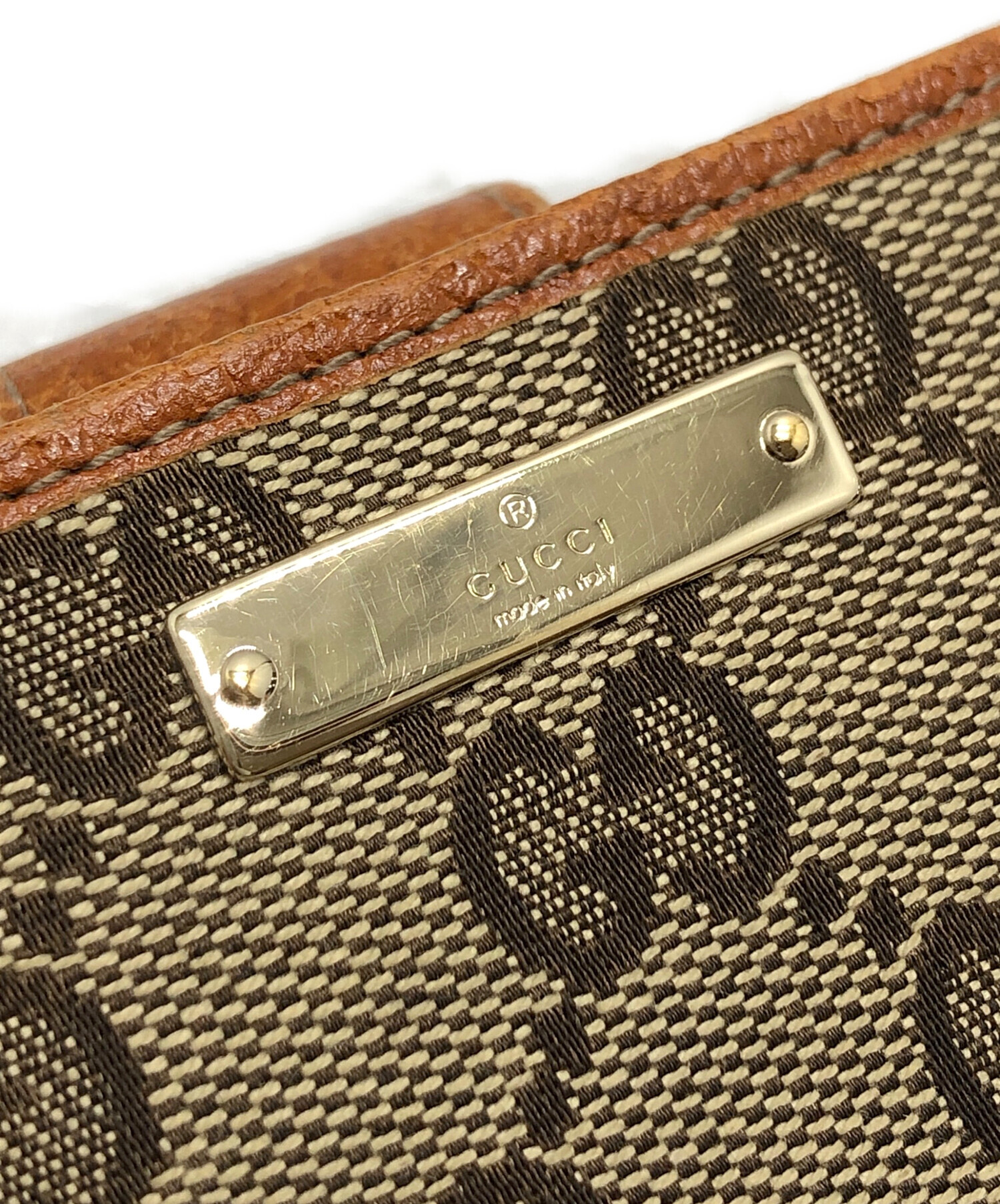 中古・古着通販】GUCCI (グッチ) 二つ折り財布 ブラウン｜ブランド