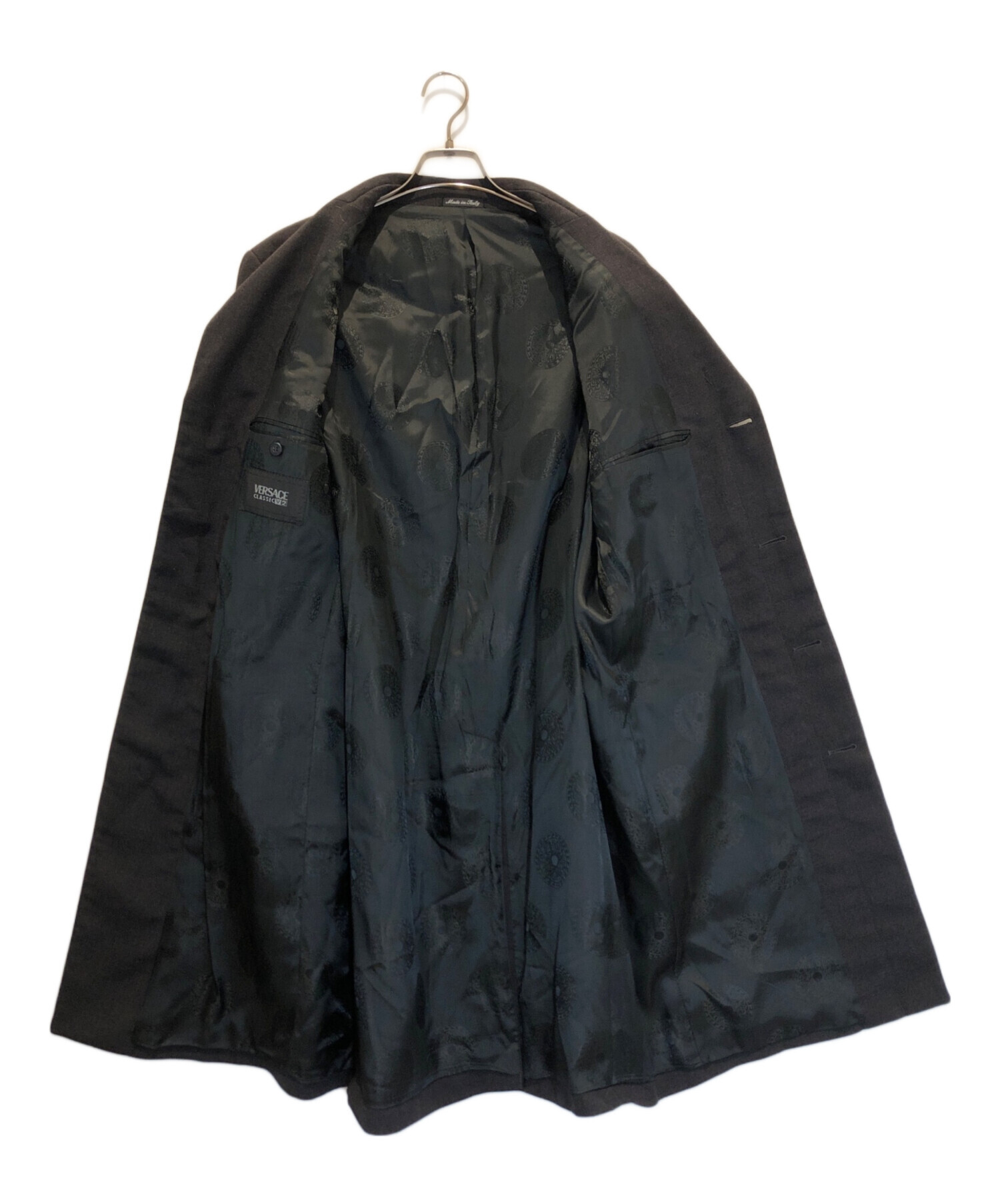 VERSACE CLASSIC V2 ロング コート チェスター 裏地総柄 中古・古着通販】VERSACE CLASSIC (ヴェルサーチクラシック) ロング