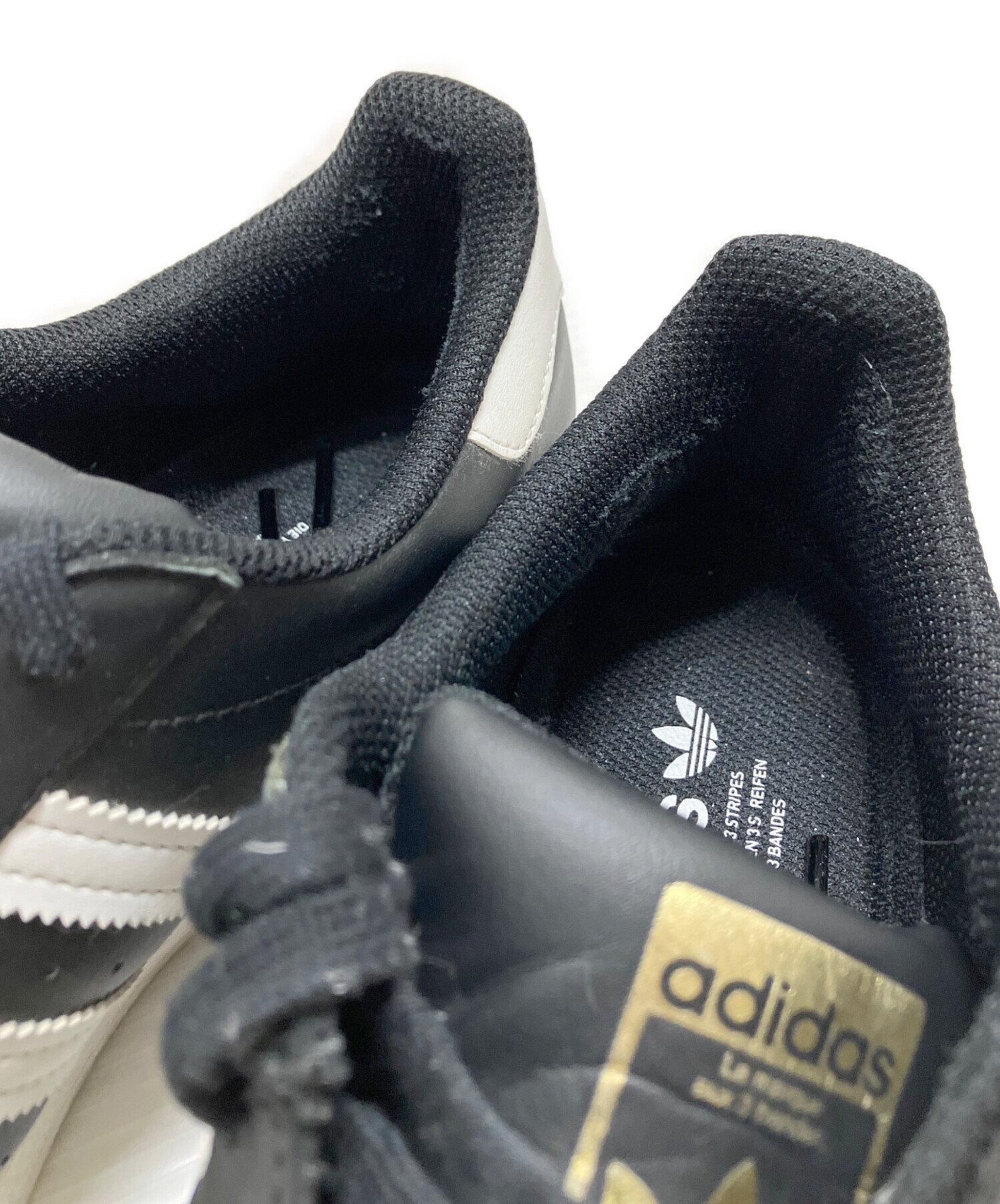 中古・古着通販】adidas (アディダス) スニーカー ブラック サイズ 
